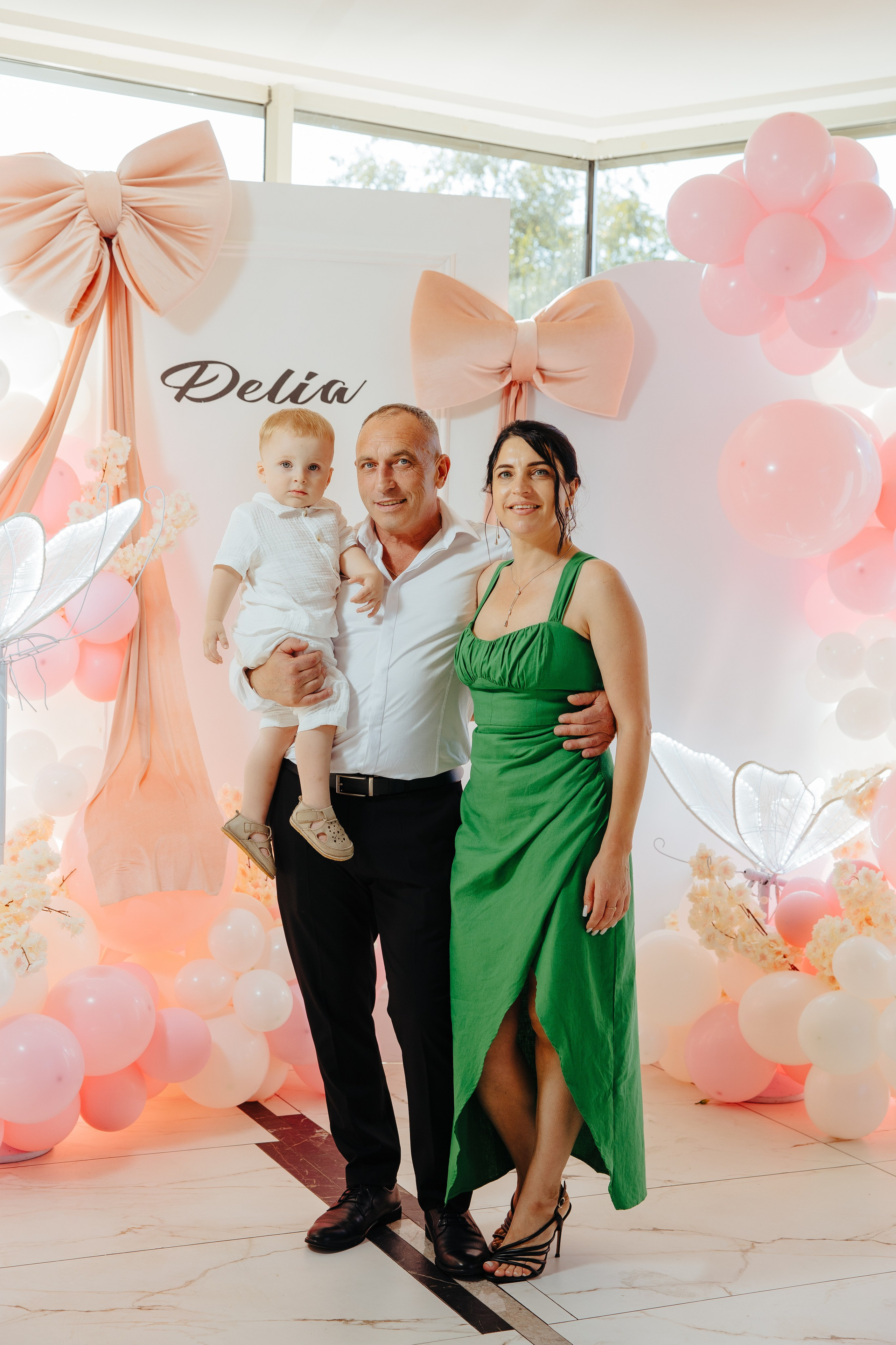 Delia. Fotograf de nuntă și evenimente private!