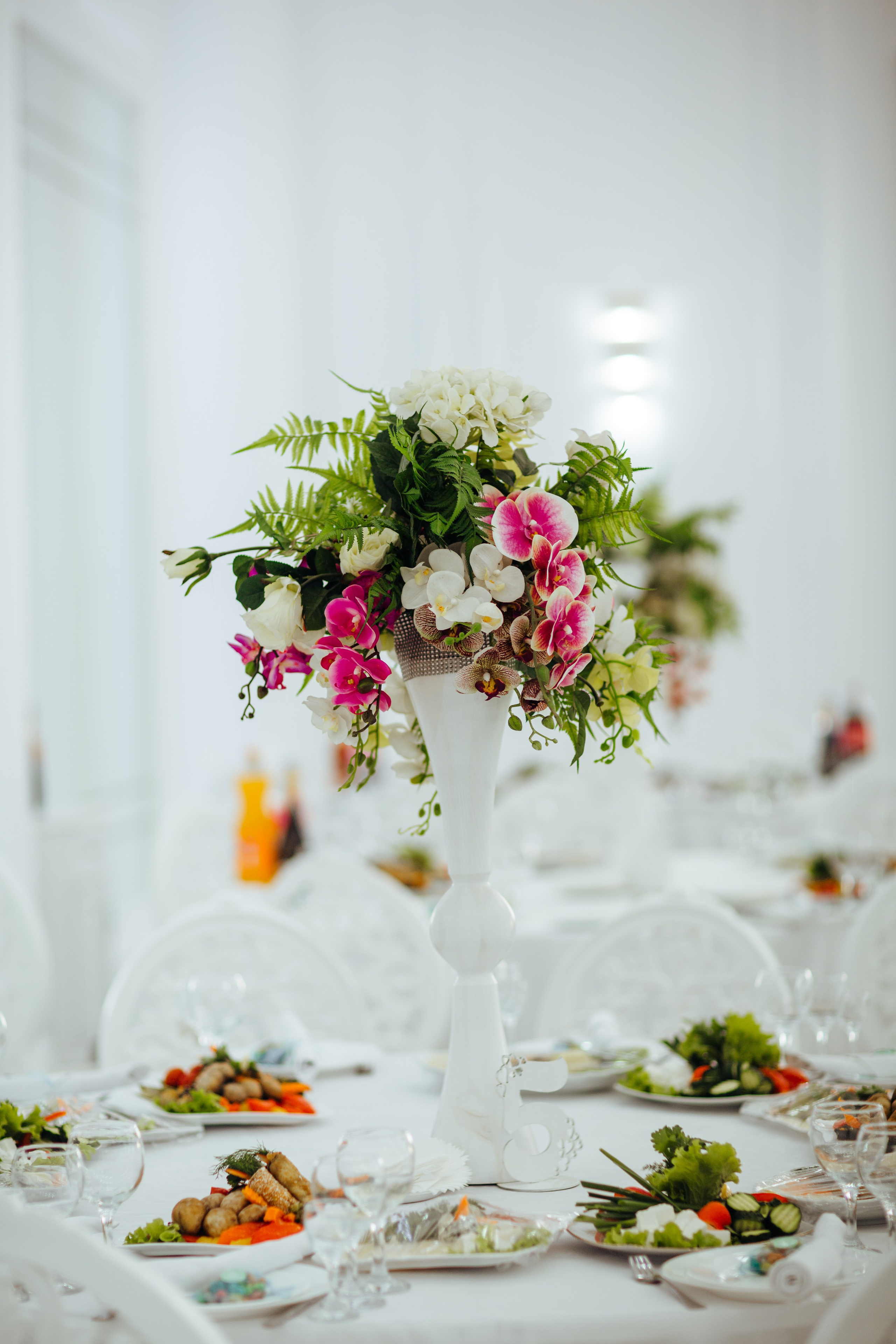 Ionel-Alessandro. Fotograf de nuntă și evenimente private!