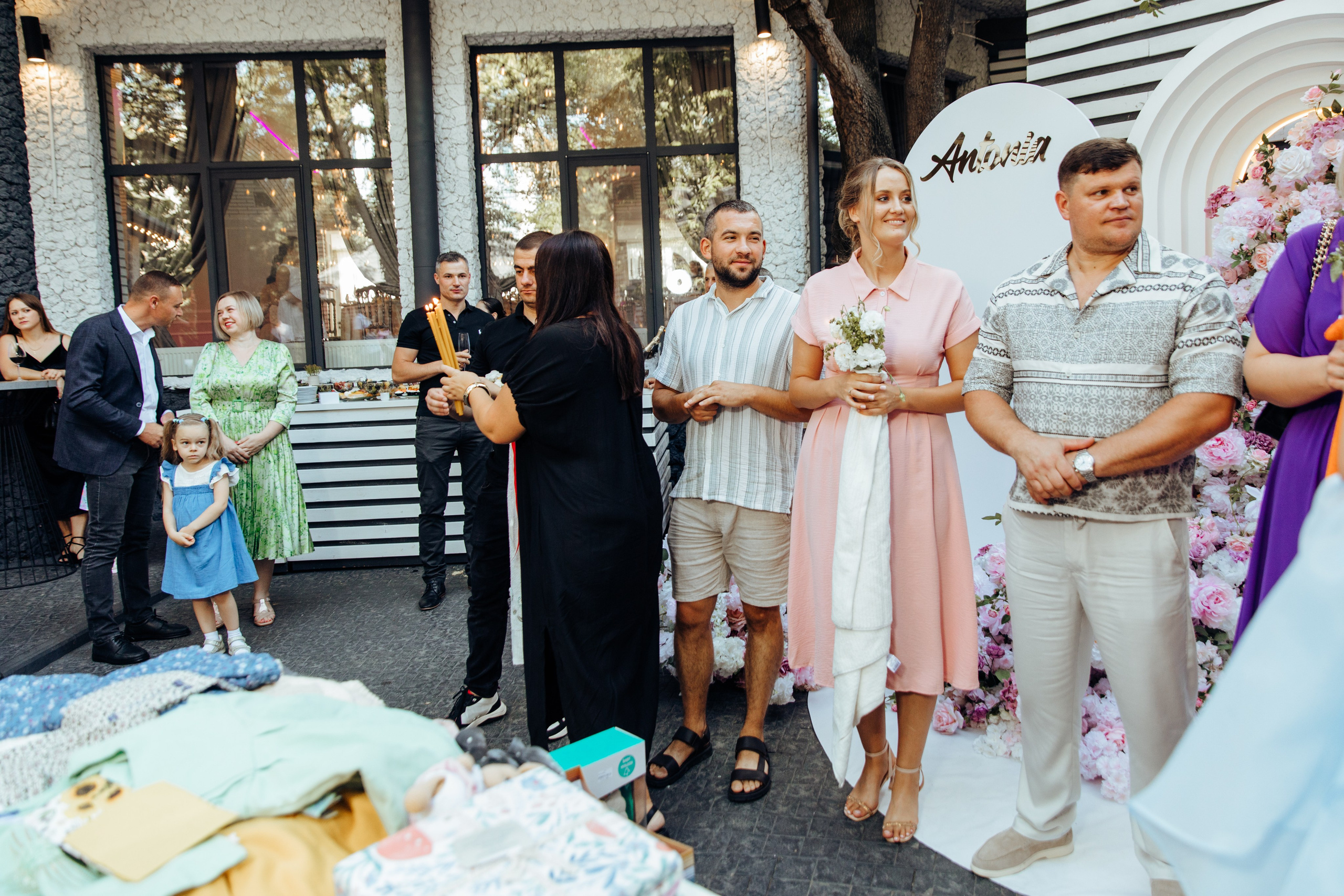 Antonia. Fotograf de nuntă și evenimente private!