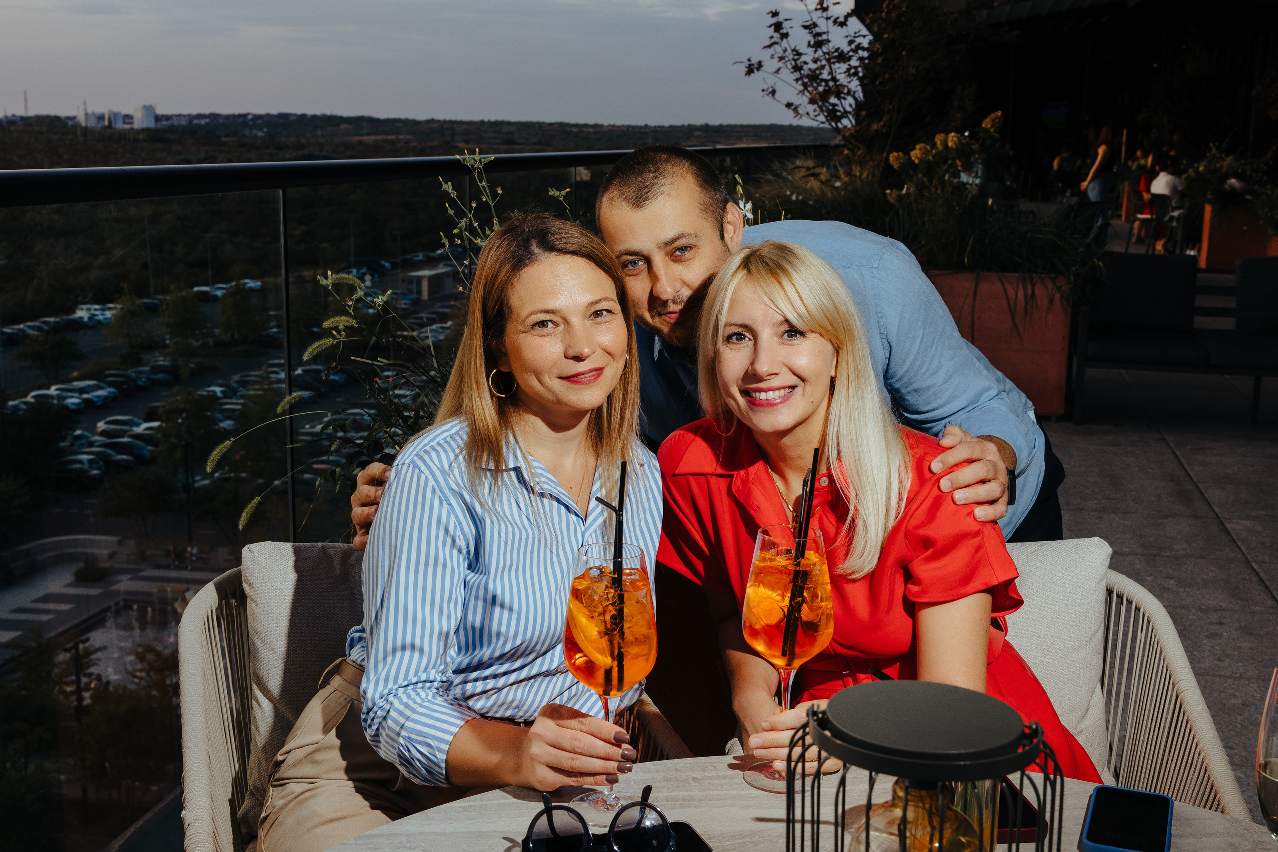 Oleg 40 ani. Fotograf de nuntă și evenimente private!