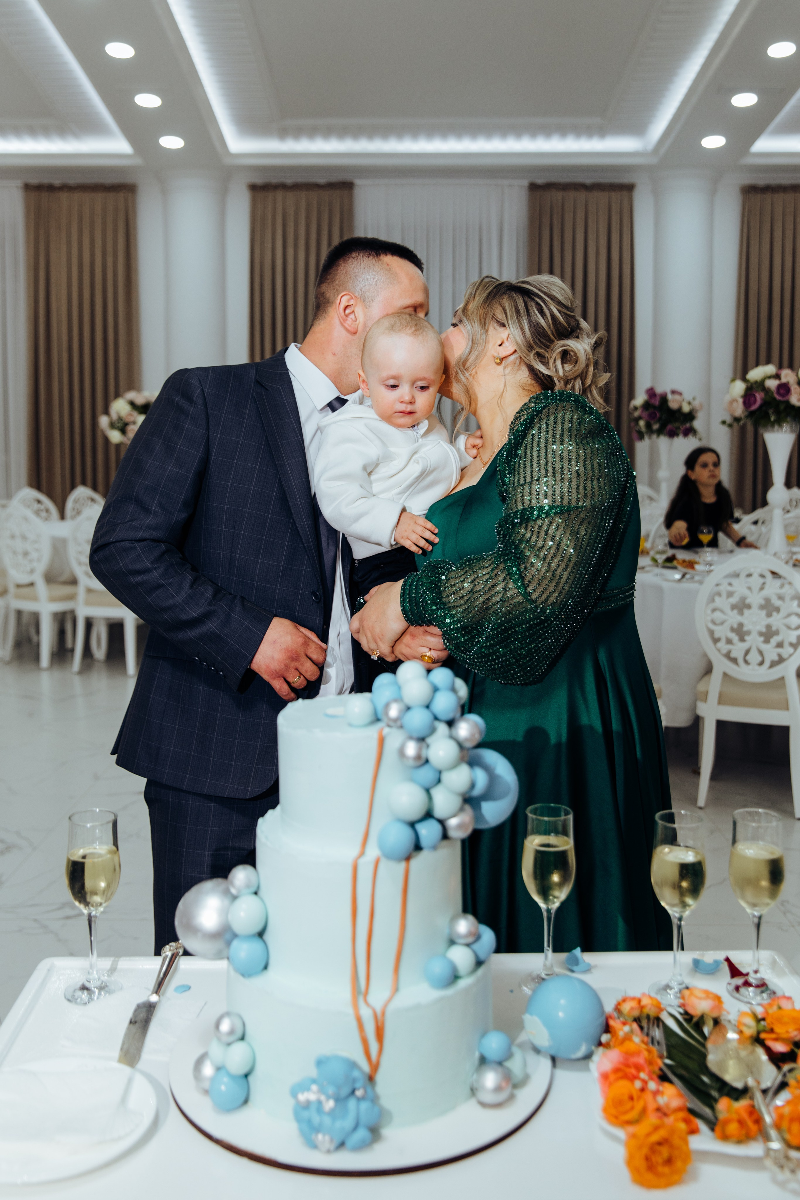 Ionel-Alessandro. Fotograf de nuntă și evenimente private!