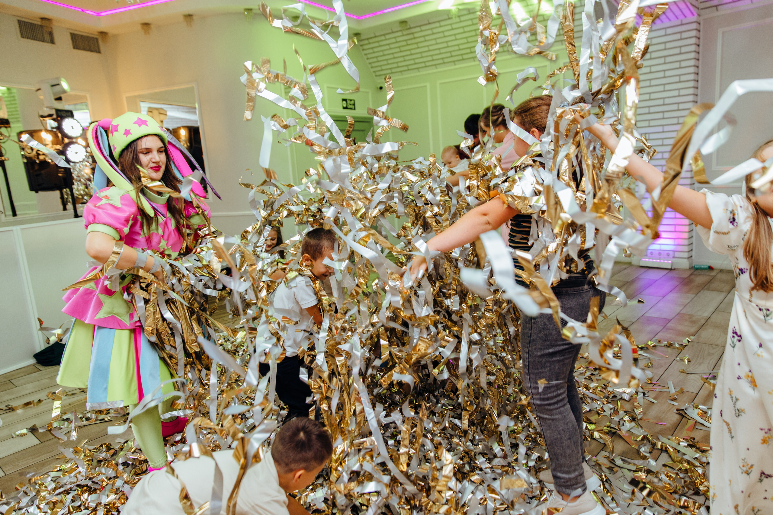 Antonia. Fotograf de nuntă și evenimente private!