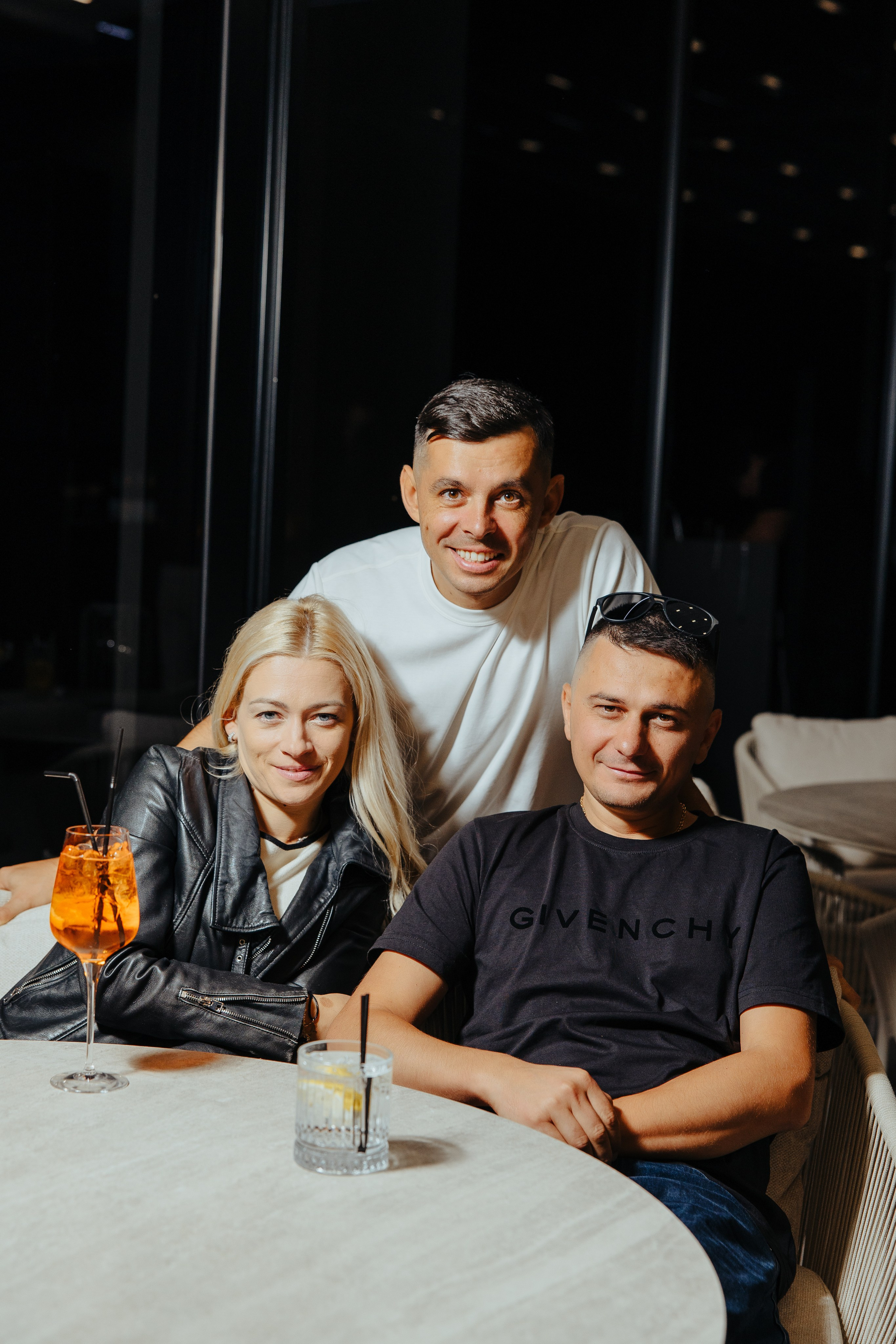 Oleg 40 ani. Fotograf de nuntă și evenimente private!