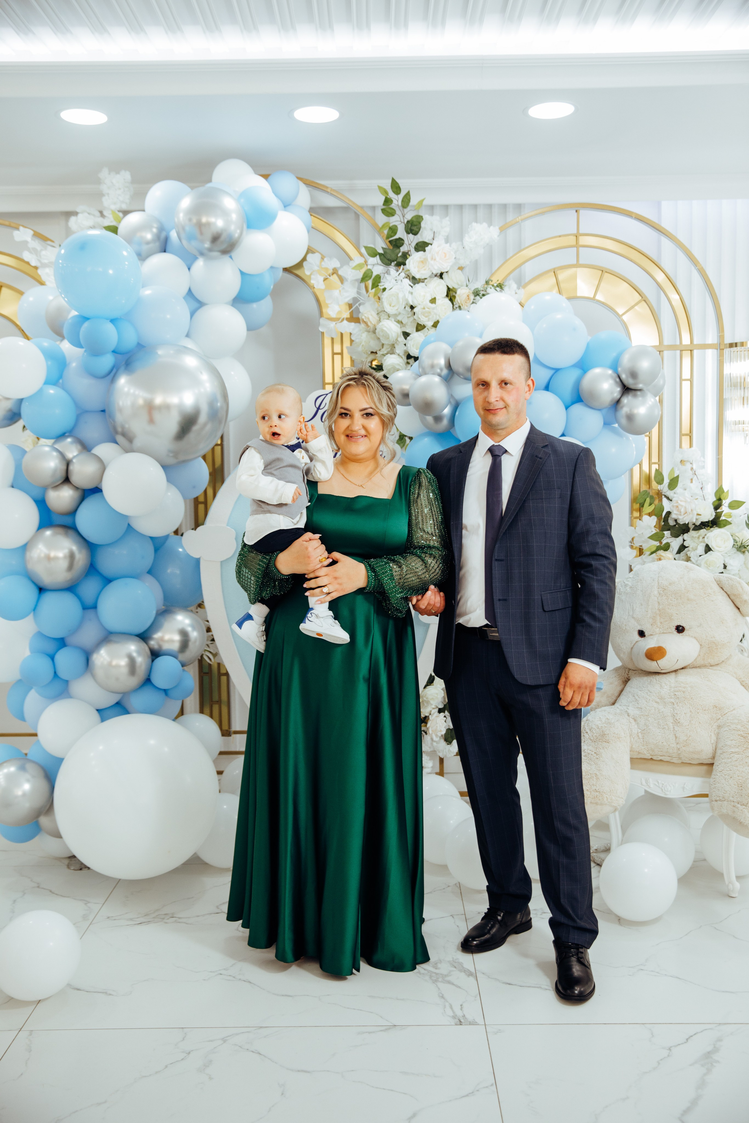 Ionel-Alessandro. Fotograf de nuntă și evenimente private!