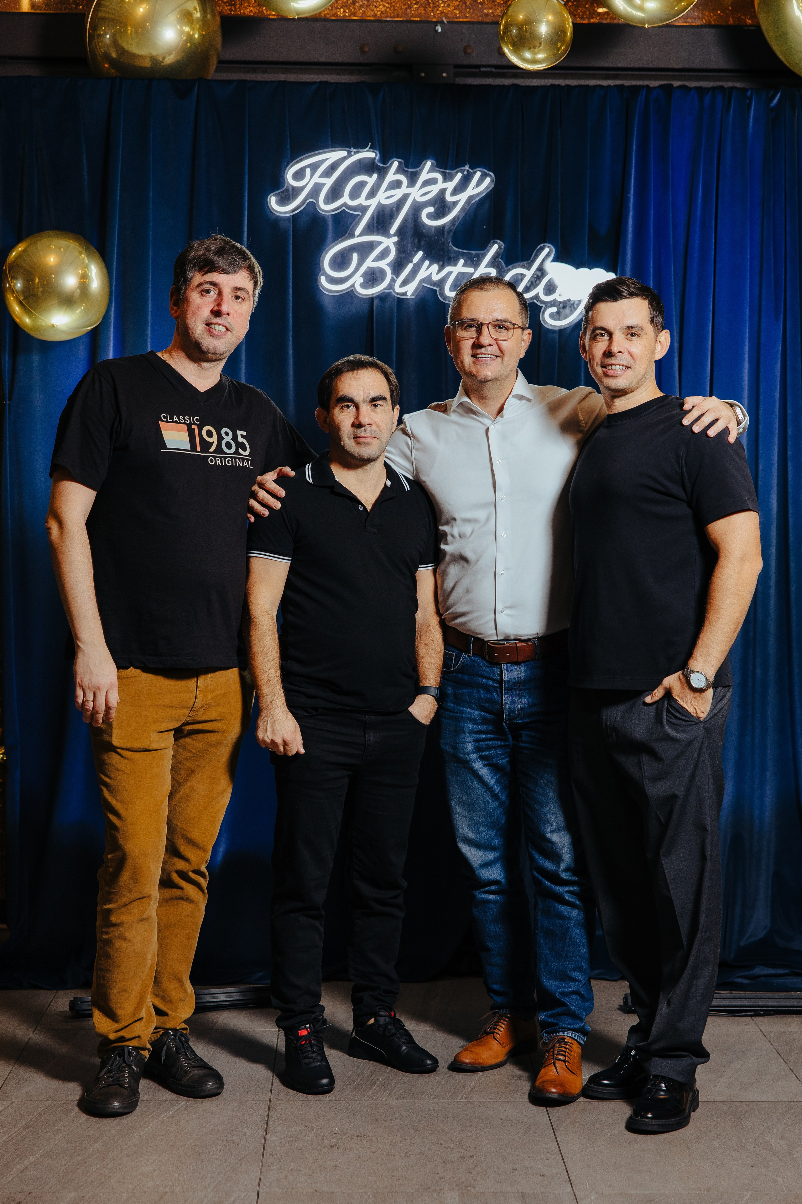 Mihai 40 ani. Fotograf de nuntă și evenimente private!