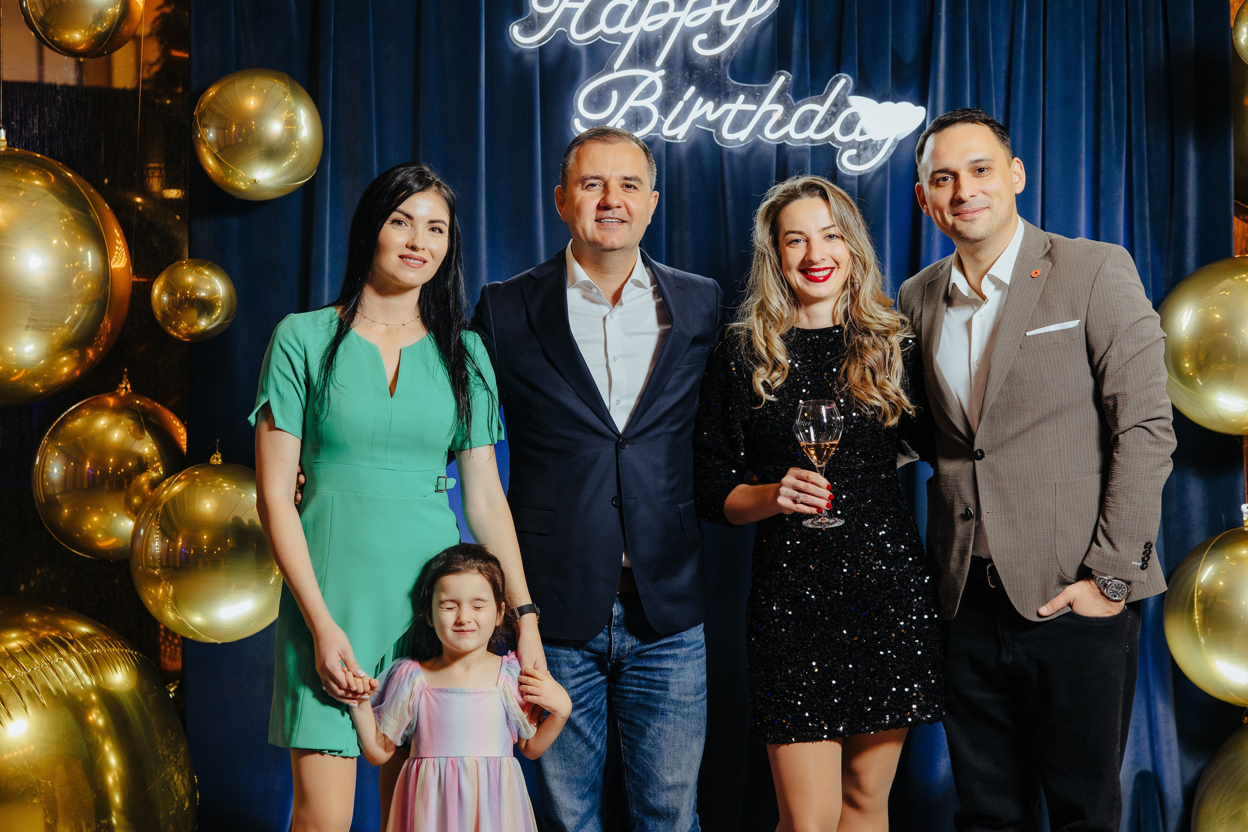 Mihai 40 ani. Fotograf de nuntă și evenimente private!