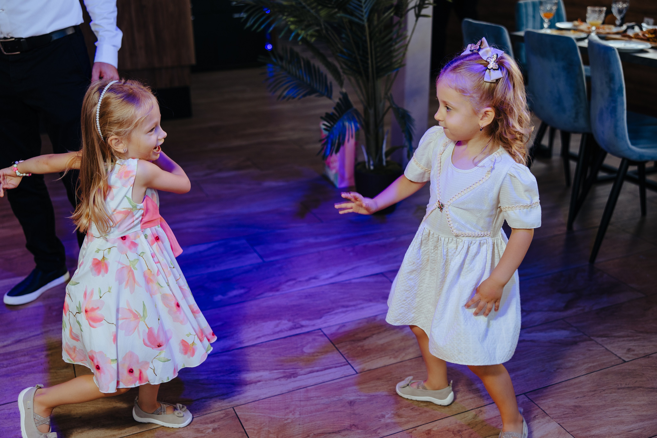 Nicoleta. Fotograf de nuntă și evenimente private!