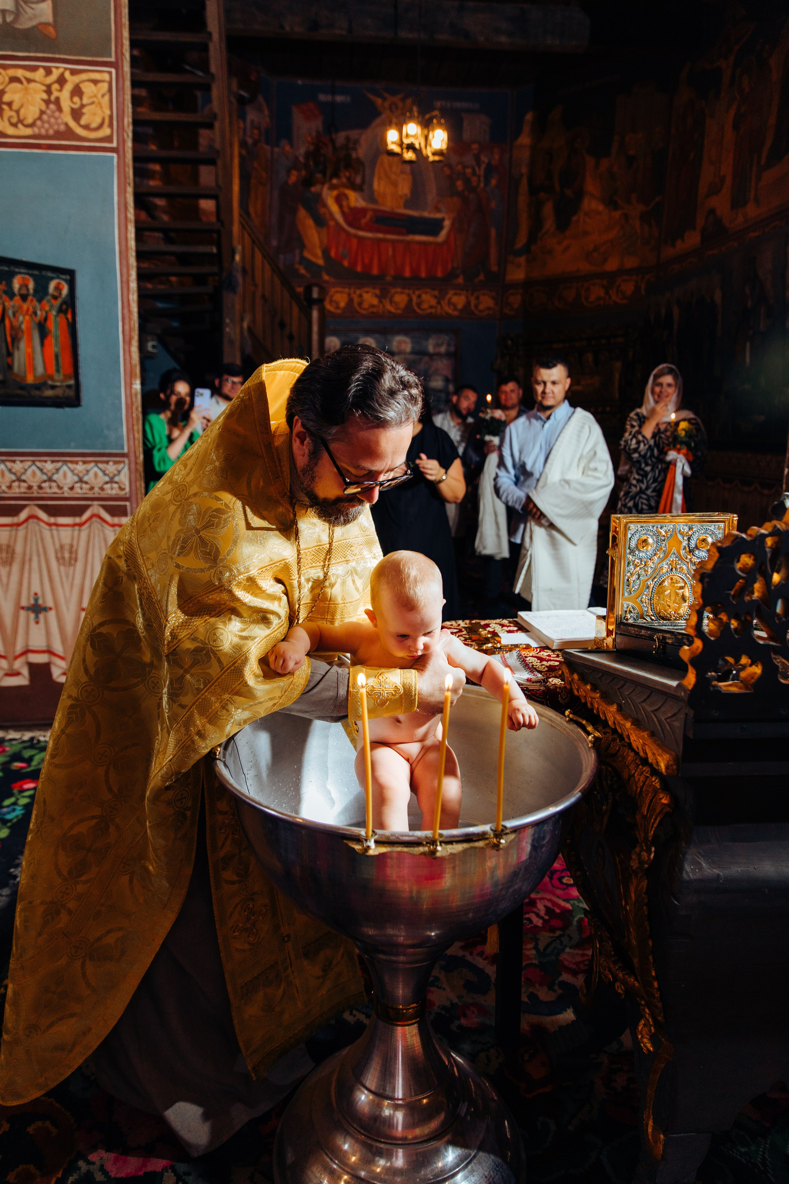 Antonia. Fotograf de nuntă și evenimente private!