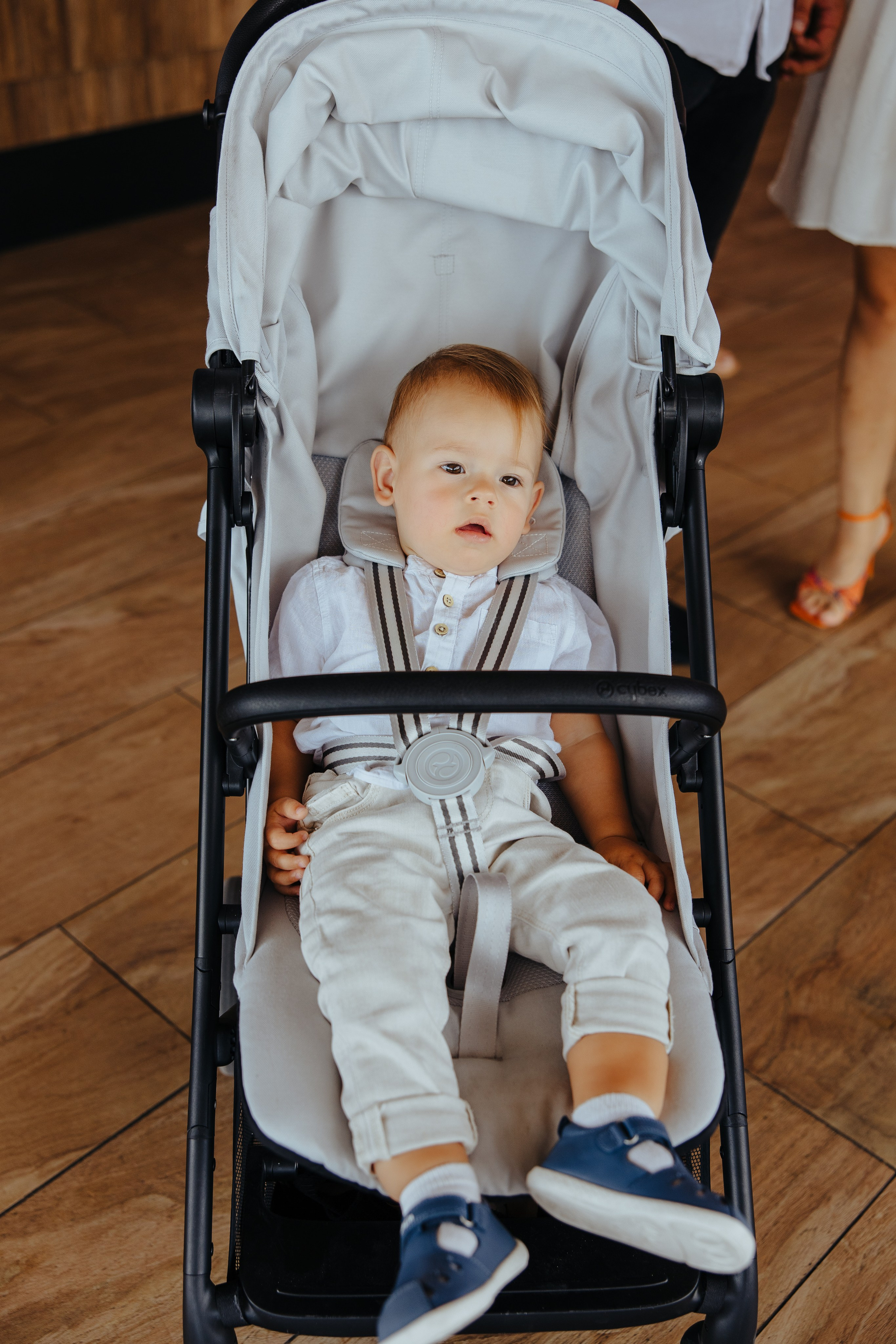 Nicoleta. Fotograf de nuntă și evenimente private!