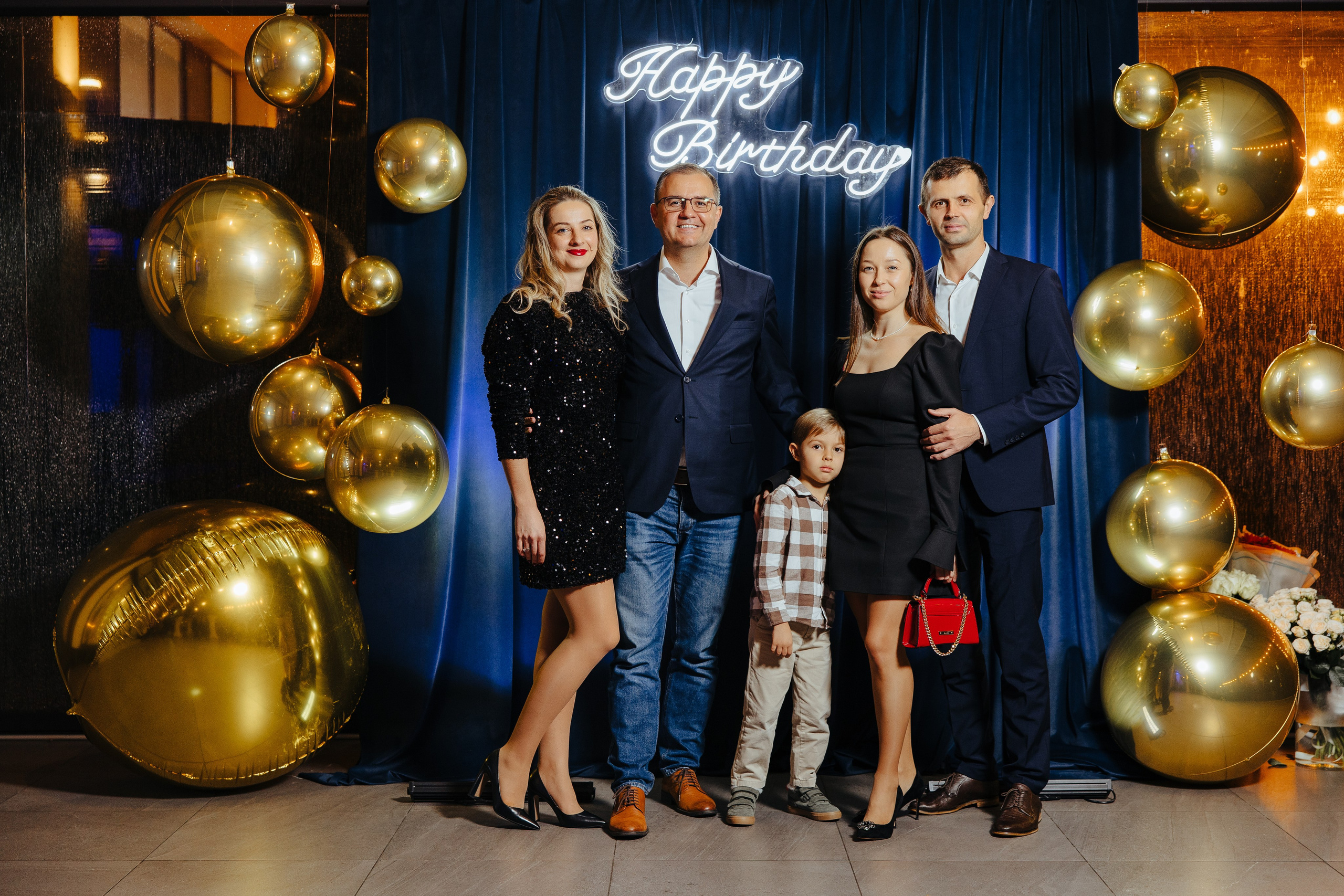 Mihai 40 ani. Fotograf de nuntă și evenimente private!