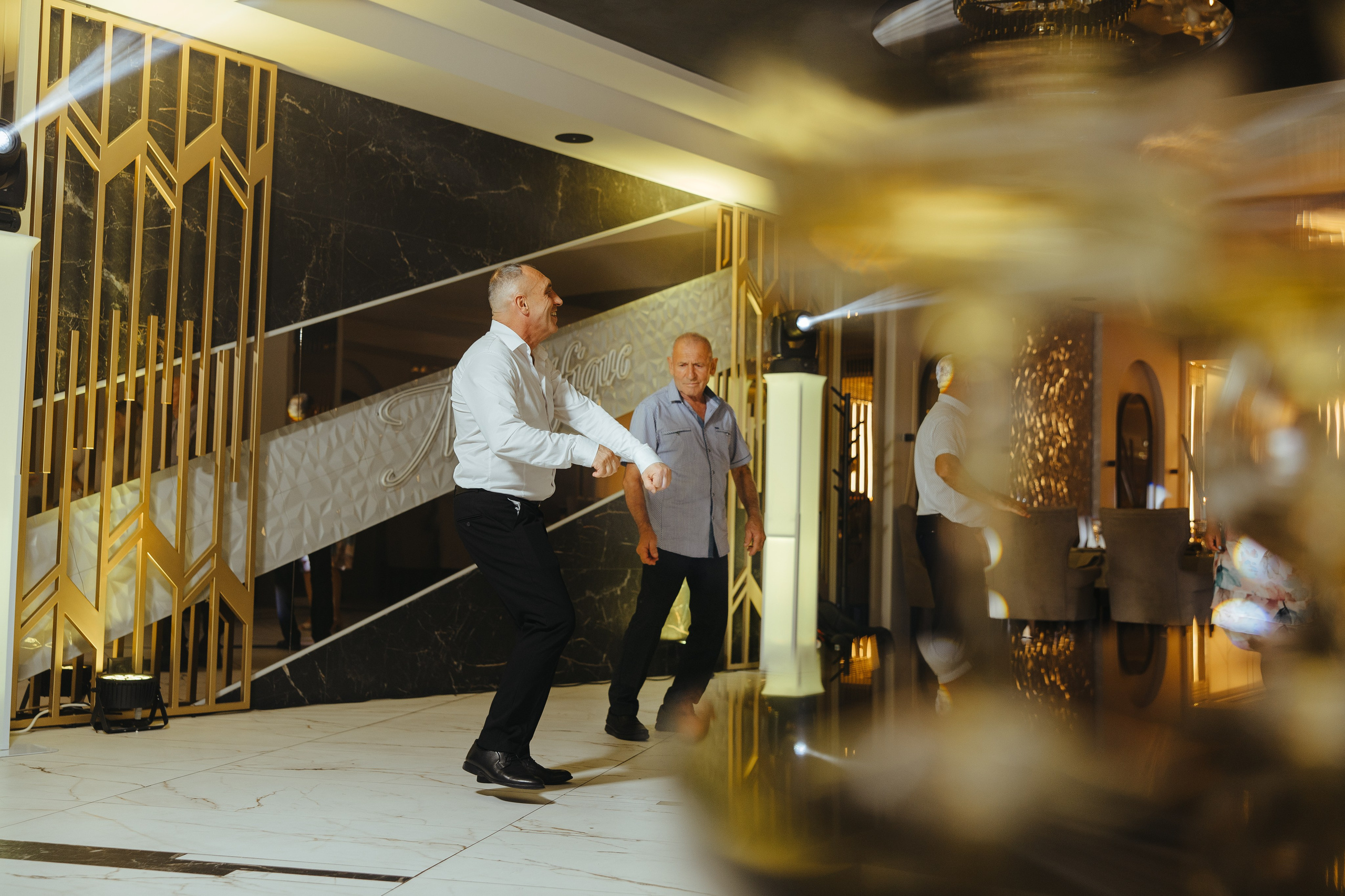 Delia. Fotograf de nuntă și evenimente private!