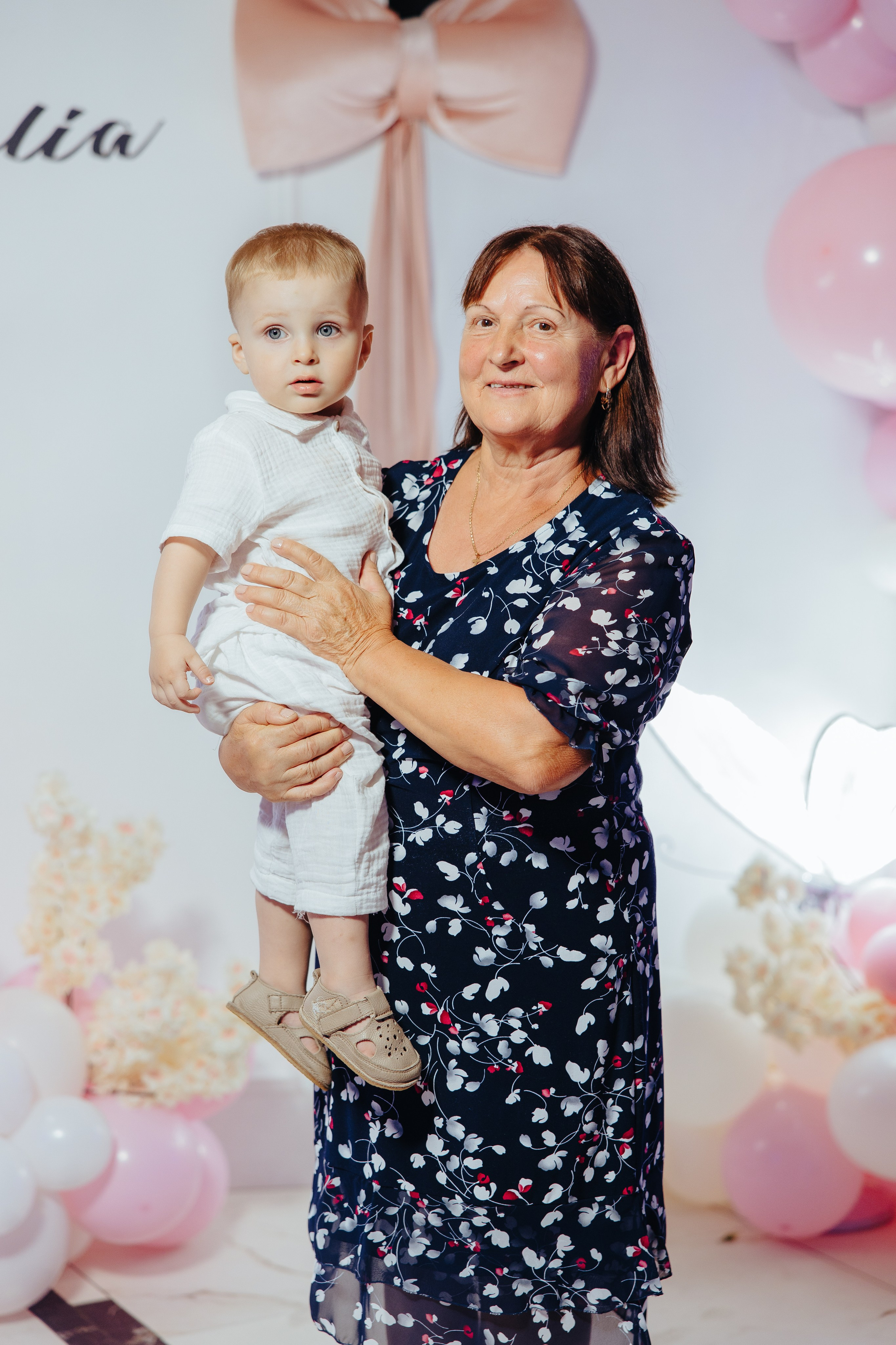 Delia. Fotograf de nuntă și evenimente private!