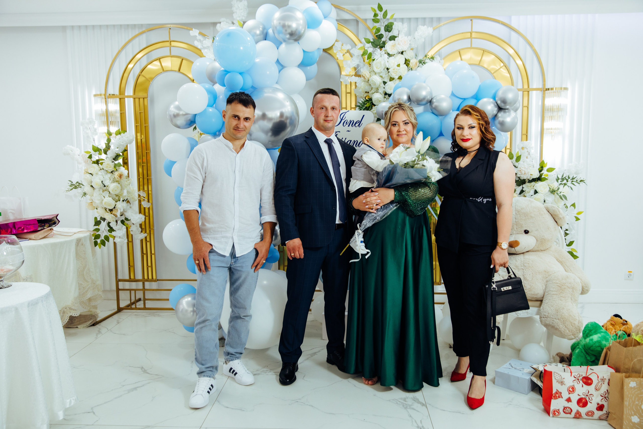 Ionel-Alessandro. Fotograf de nuntă și evenimente private!