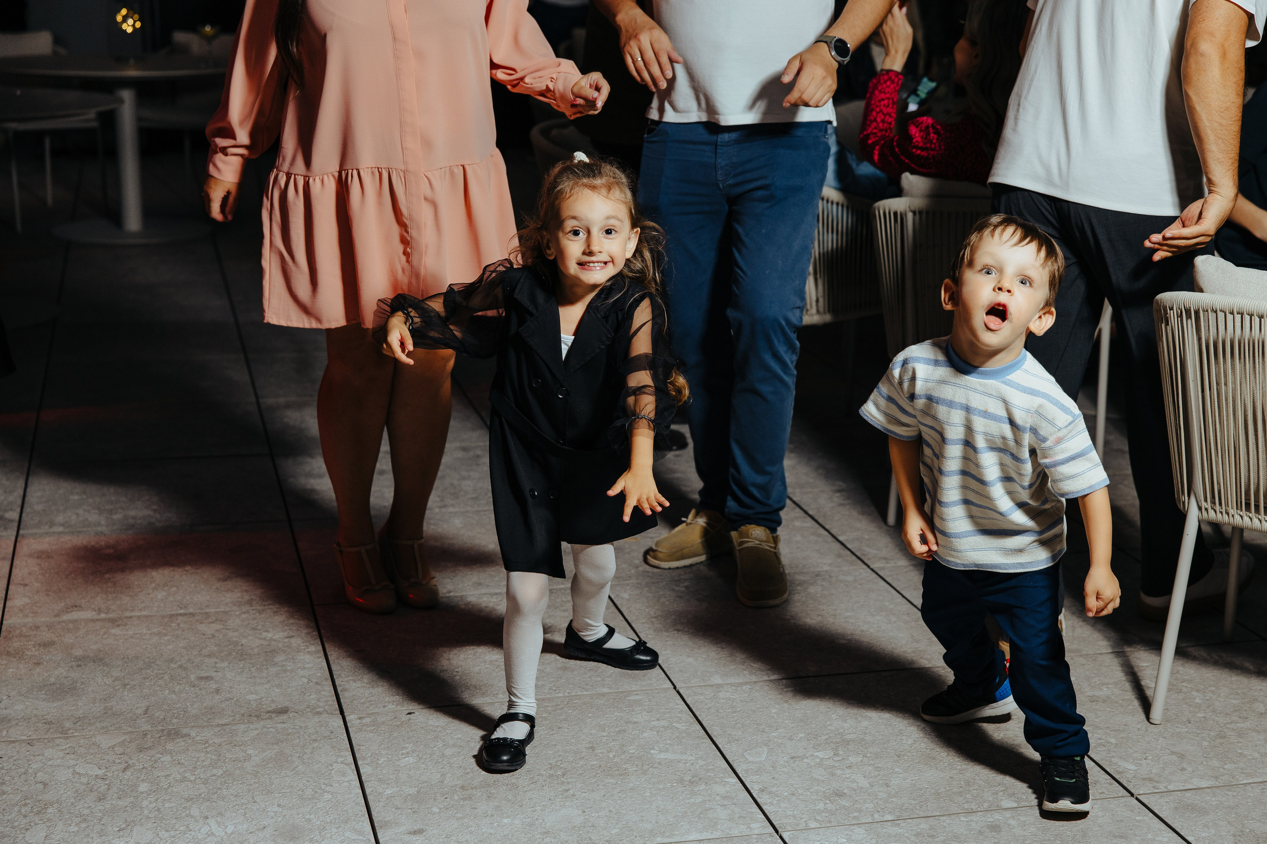 Oleg 40 ani. Fotograf de nuntă și evenimente private!