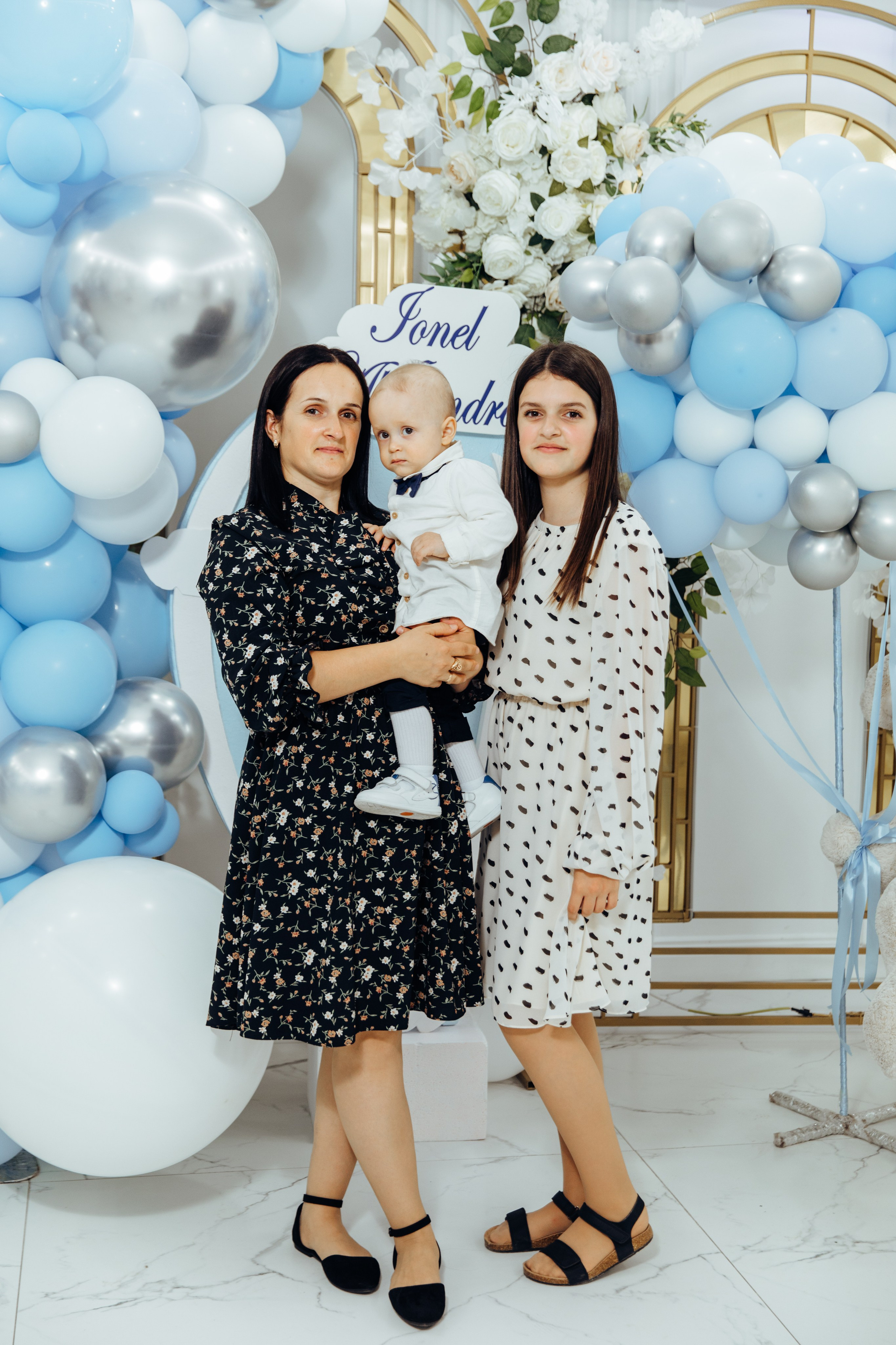 Ionel-Alessandro. Fotograf de nuntă și evenimente private!