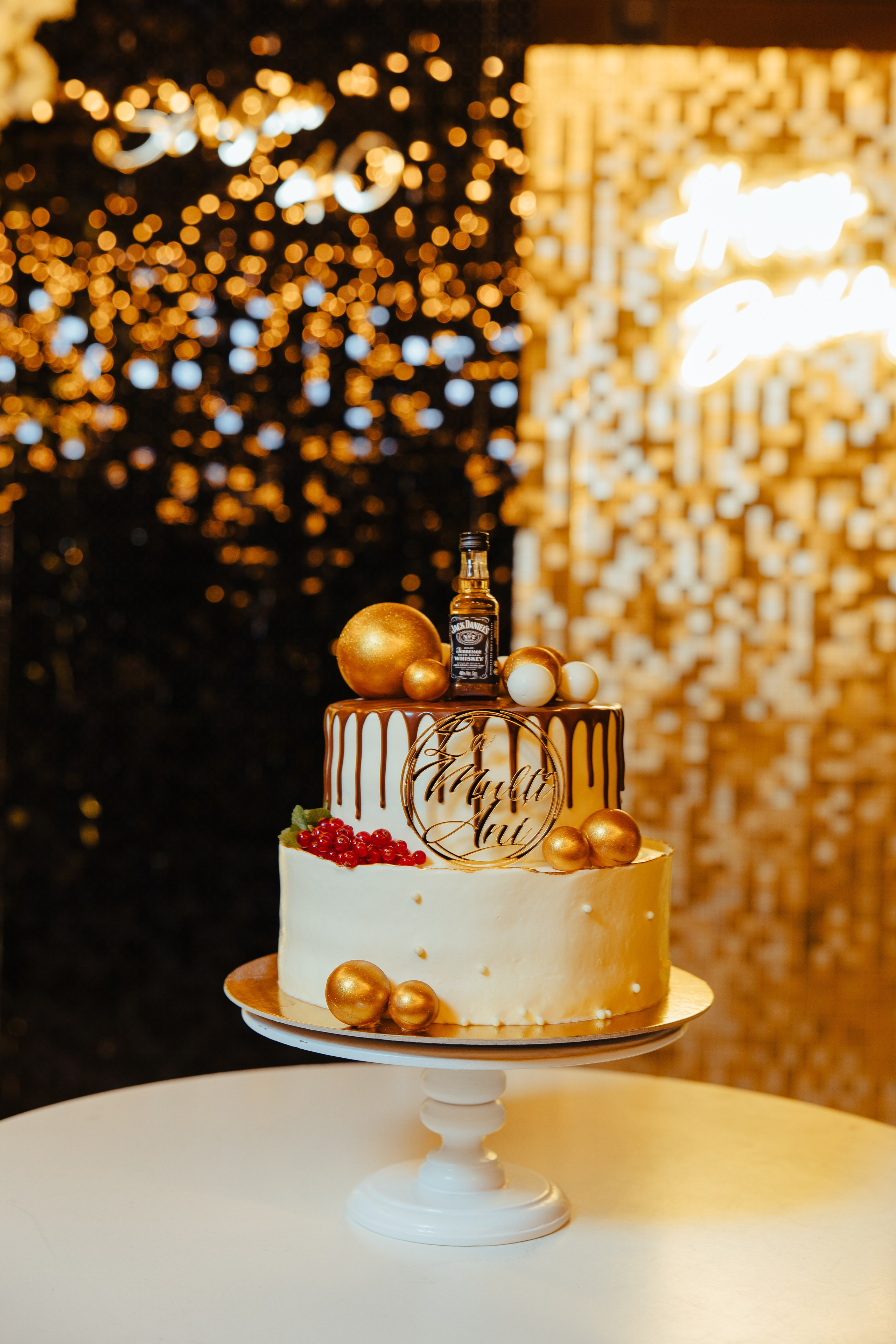 Sergiu 40 ani. Fotograf de nuntă și evenimente private!