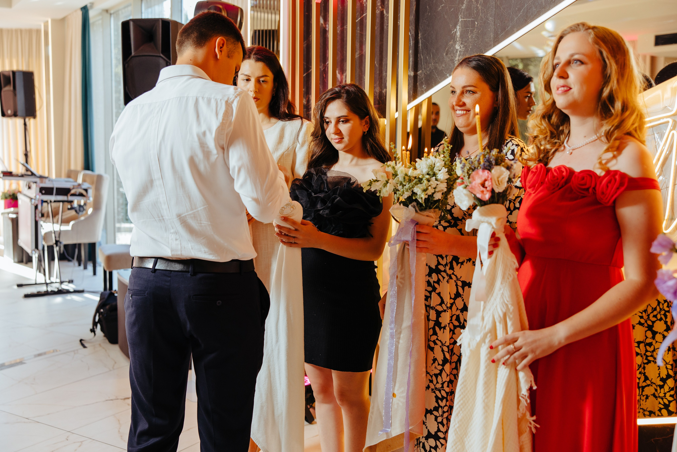 Delia. Fotograf de nuntă și evenimente private!