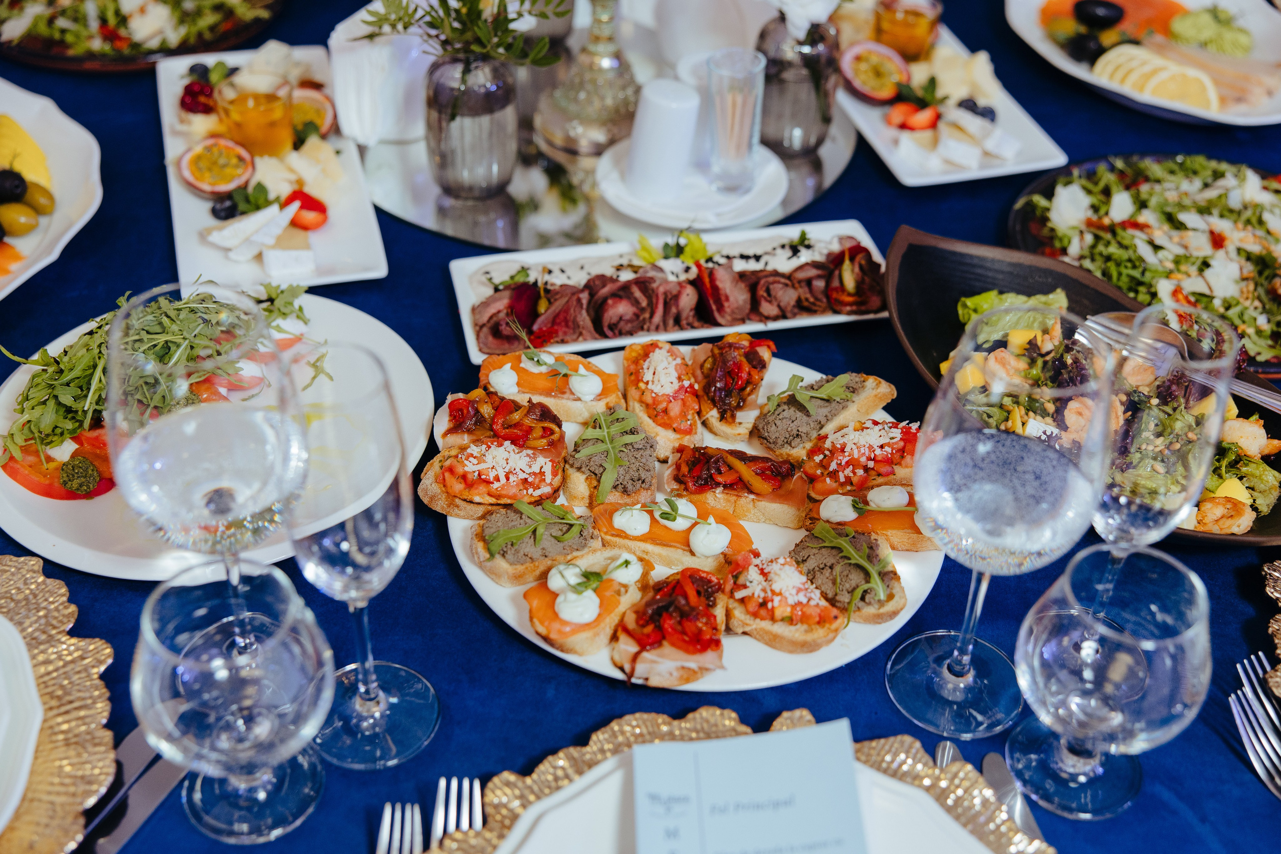 Mihai 40 ani. Fotograf de nuntă și evenimente private!