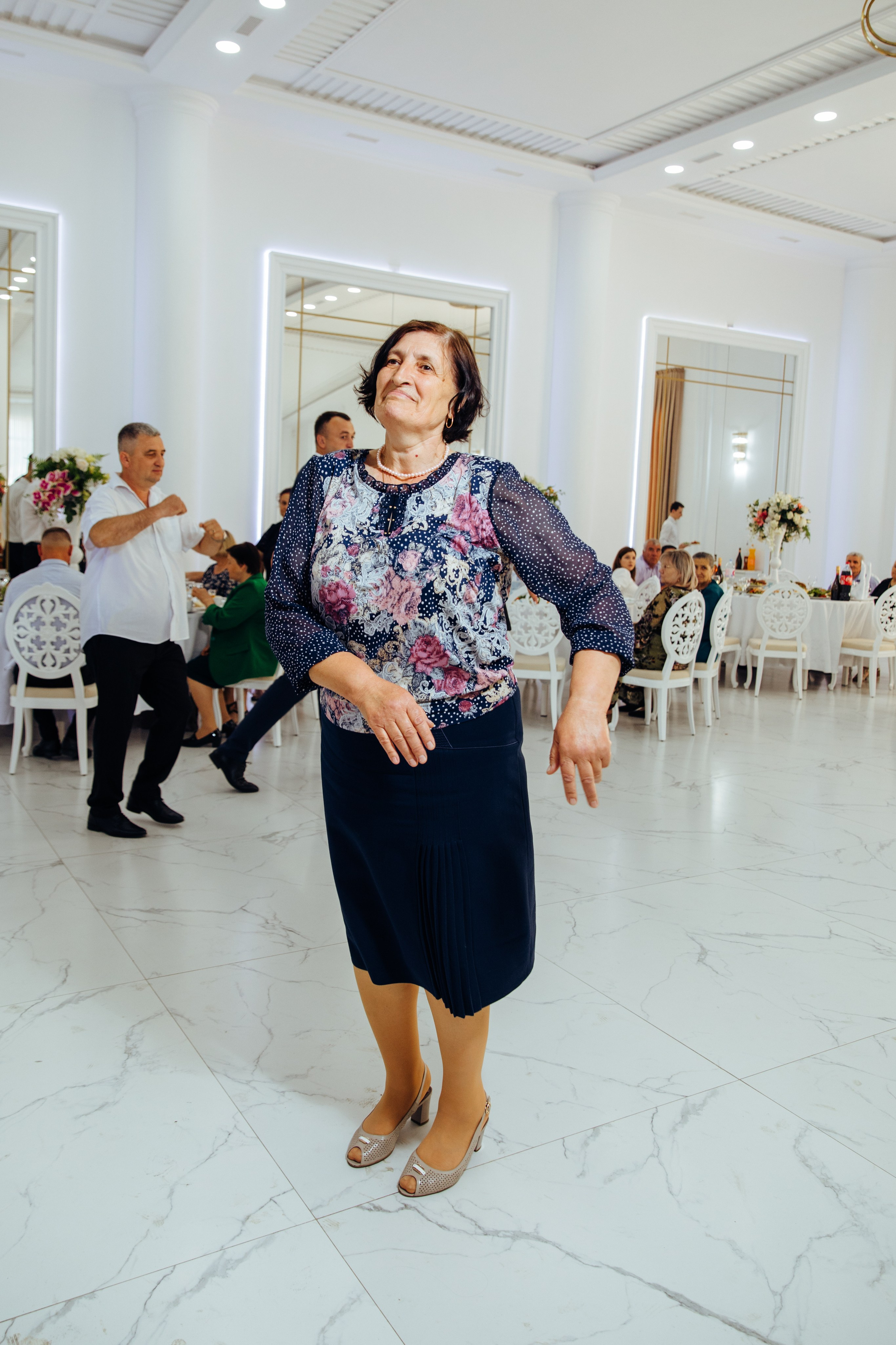 Ionel-Alessandro. Fotograf de nuntă și evenimente private!