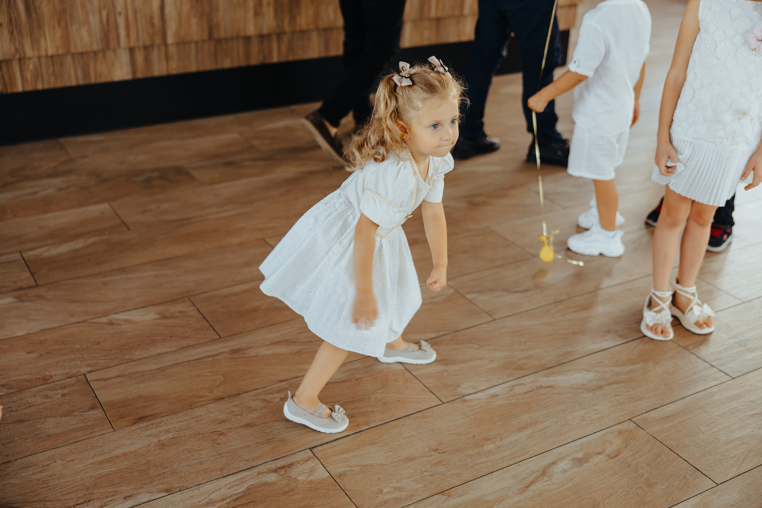 Nicoleta. Fotograf de nuntă și evenimente private!