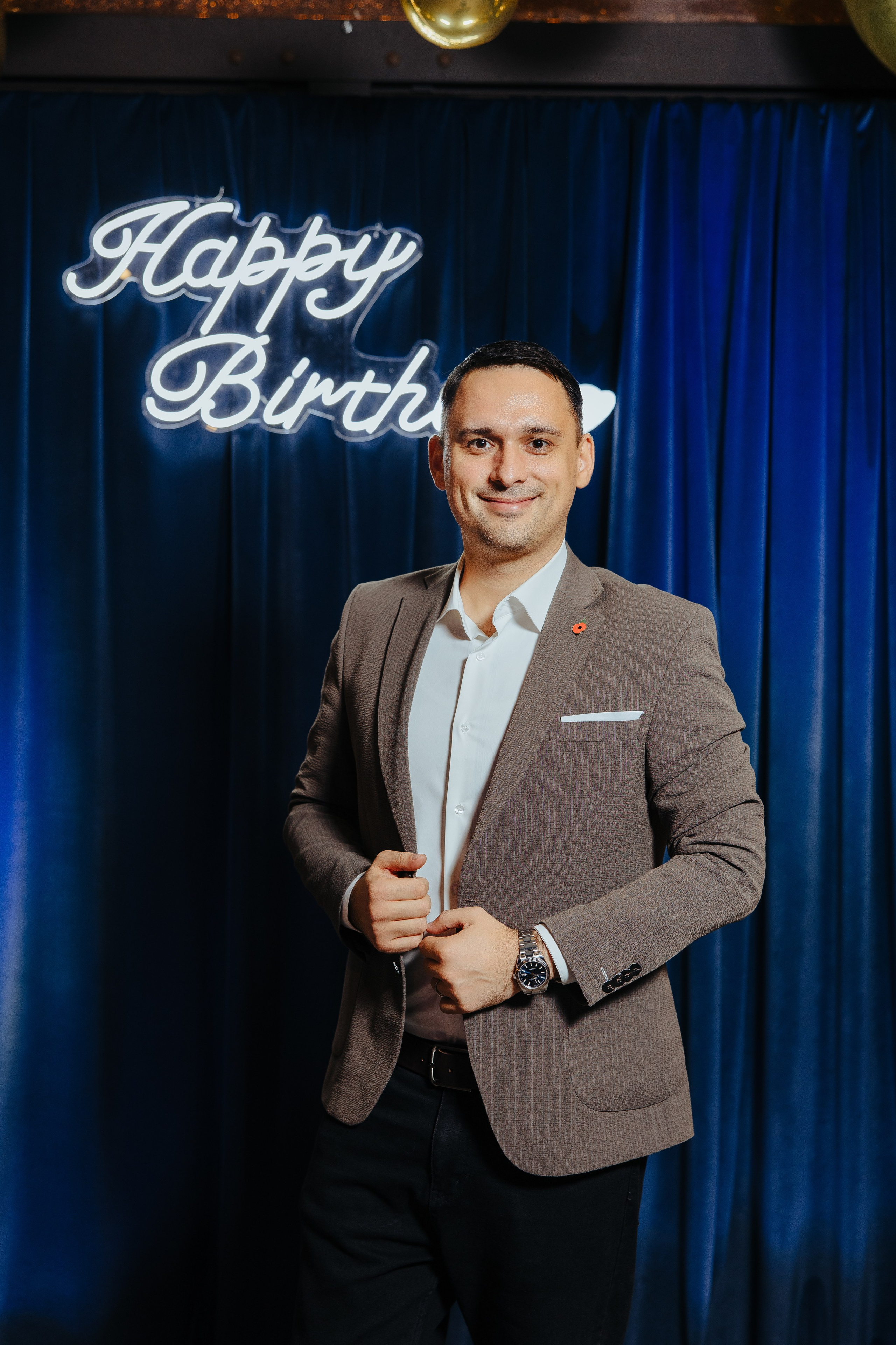 Mihai 40 ani. Fotograf de nuntă și evenimente private!