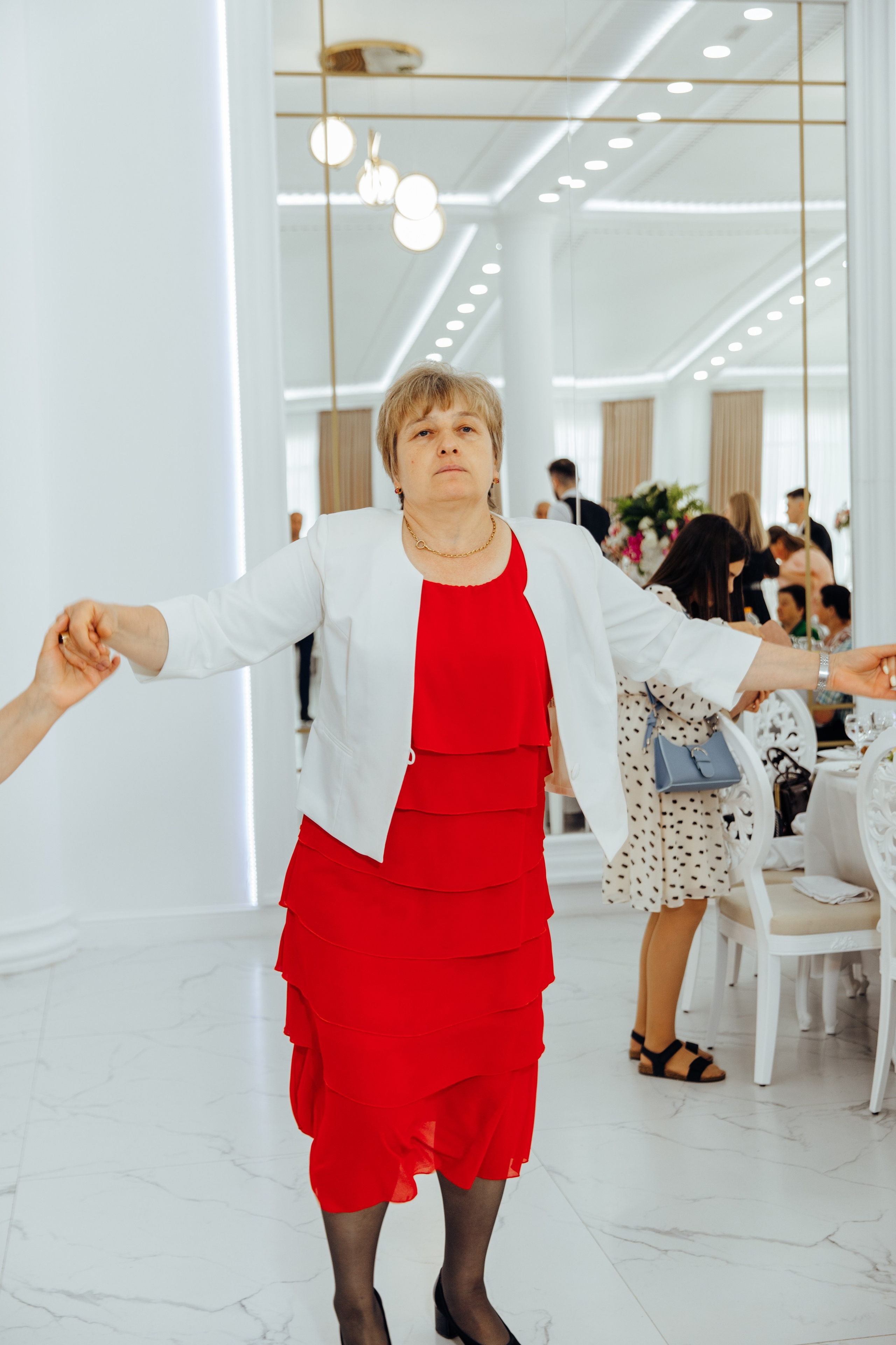 Ionel-Alessandro. Fotograf de nuntă și evenimente private!