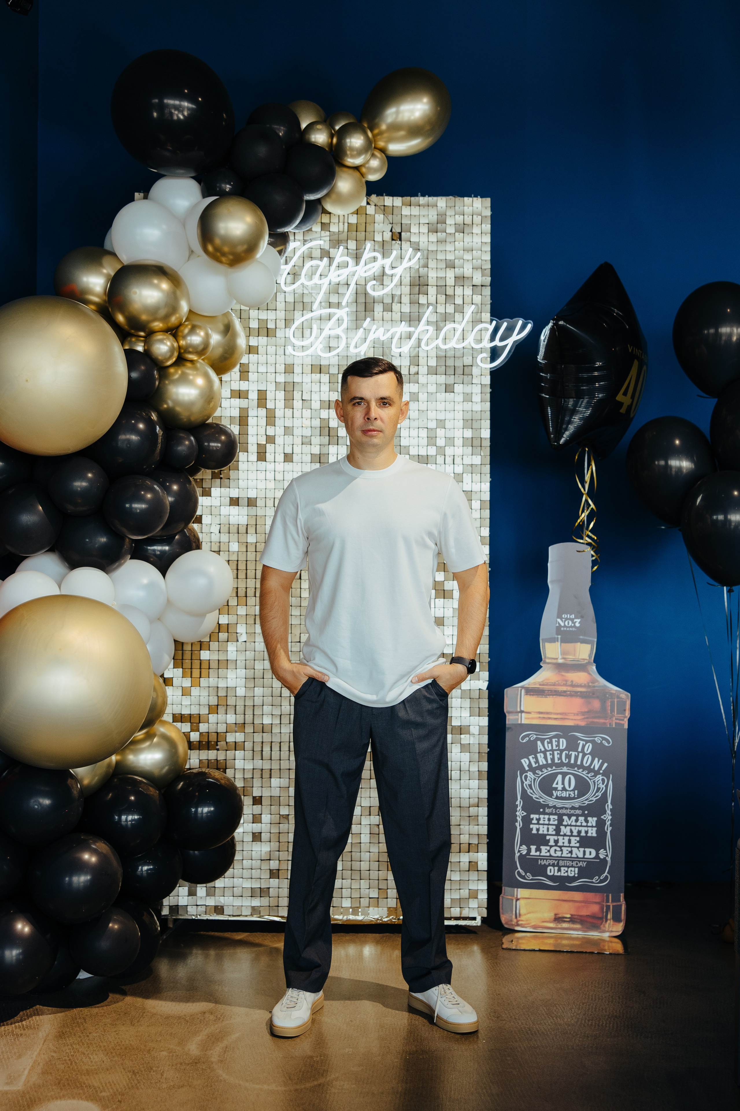 Oleg 40 ani. Fotograf de nuntă și evenimente private!