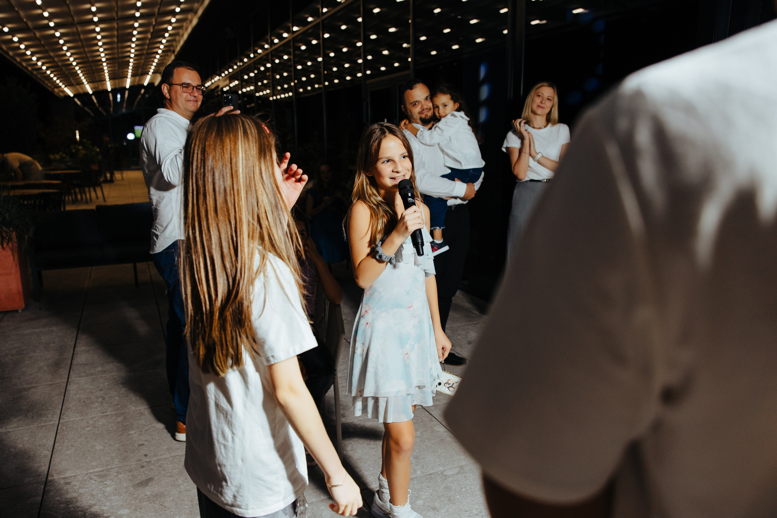 Oleg 40 ani. Fotograf de nuntă și evenimente private!