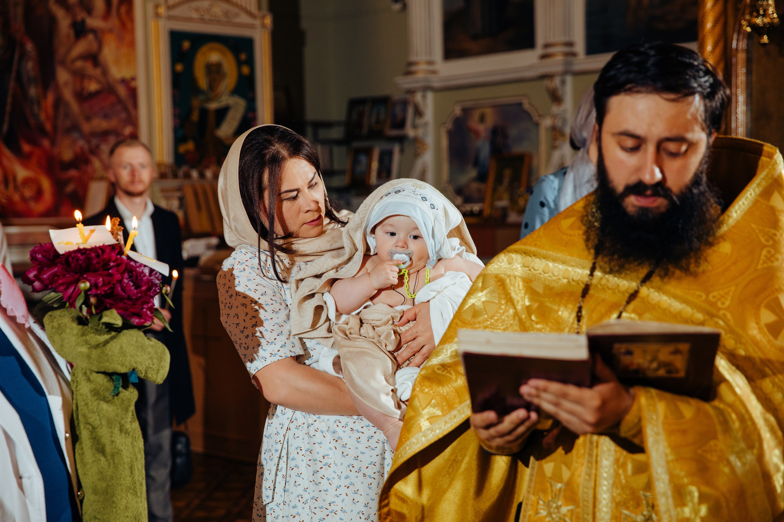 Botez Bogdan. Fotograf de nuntă și evenimente private!