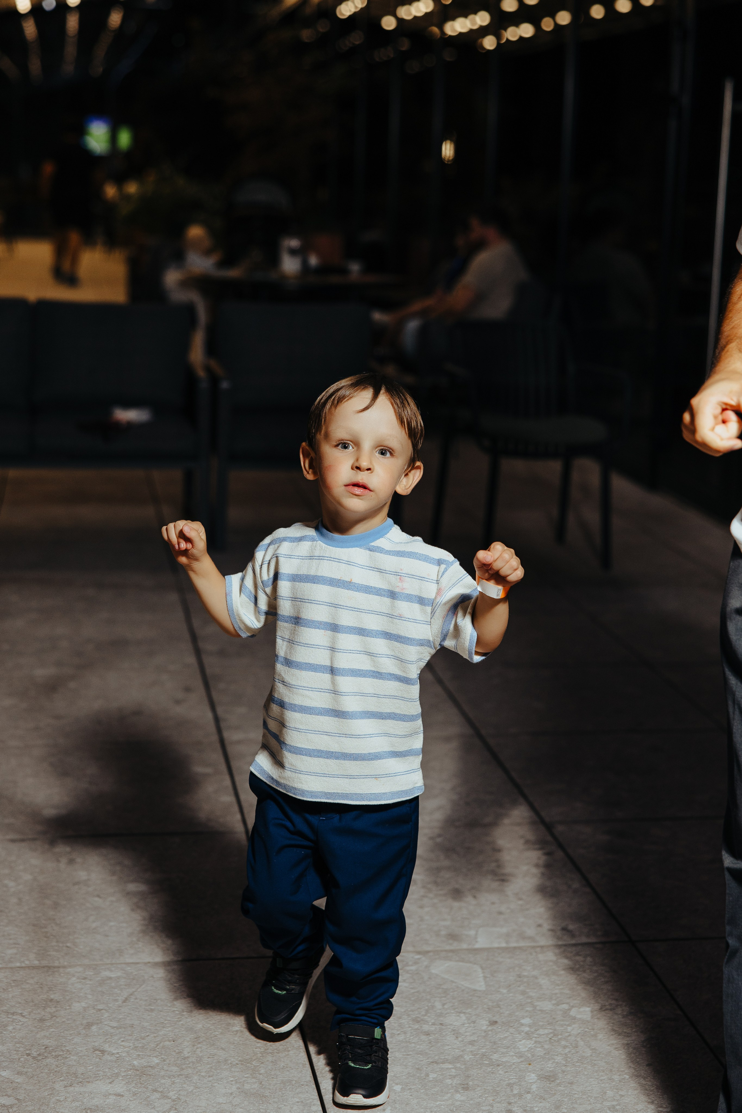 Oleg 40 ani. Fotograf de nuntă și evenimente private!