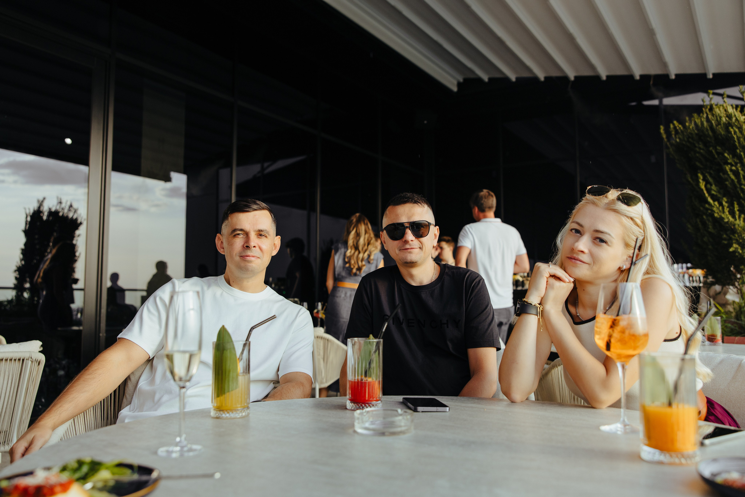 Oleg 40 ani. Fotograf de nuntă și evenimente private!