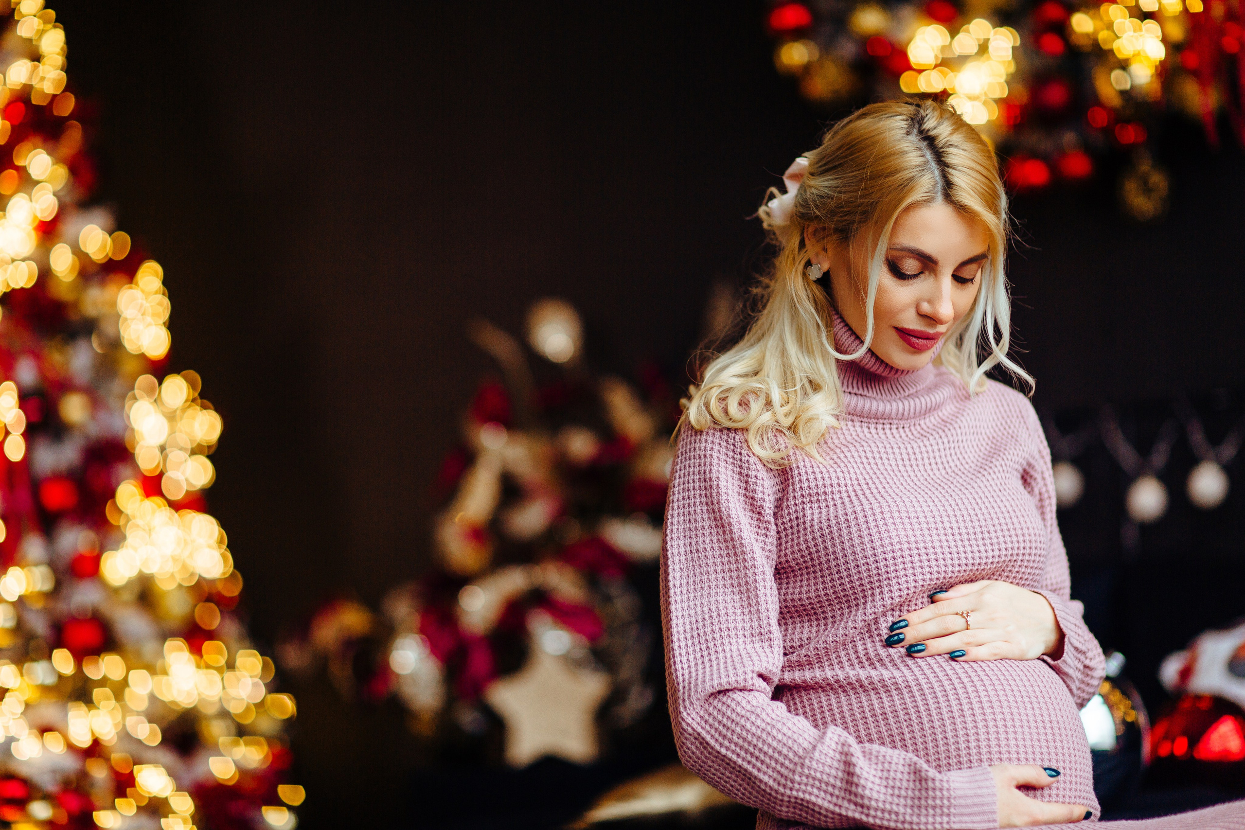 Magia sarbātorilor. Fotograf de nuntă și evenimente private!