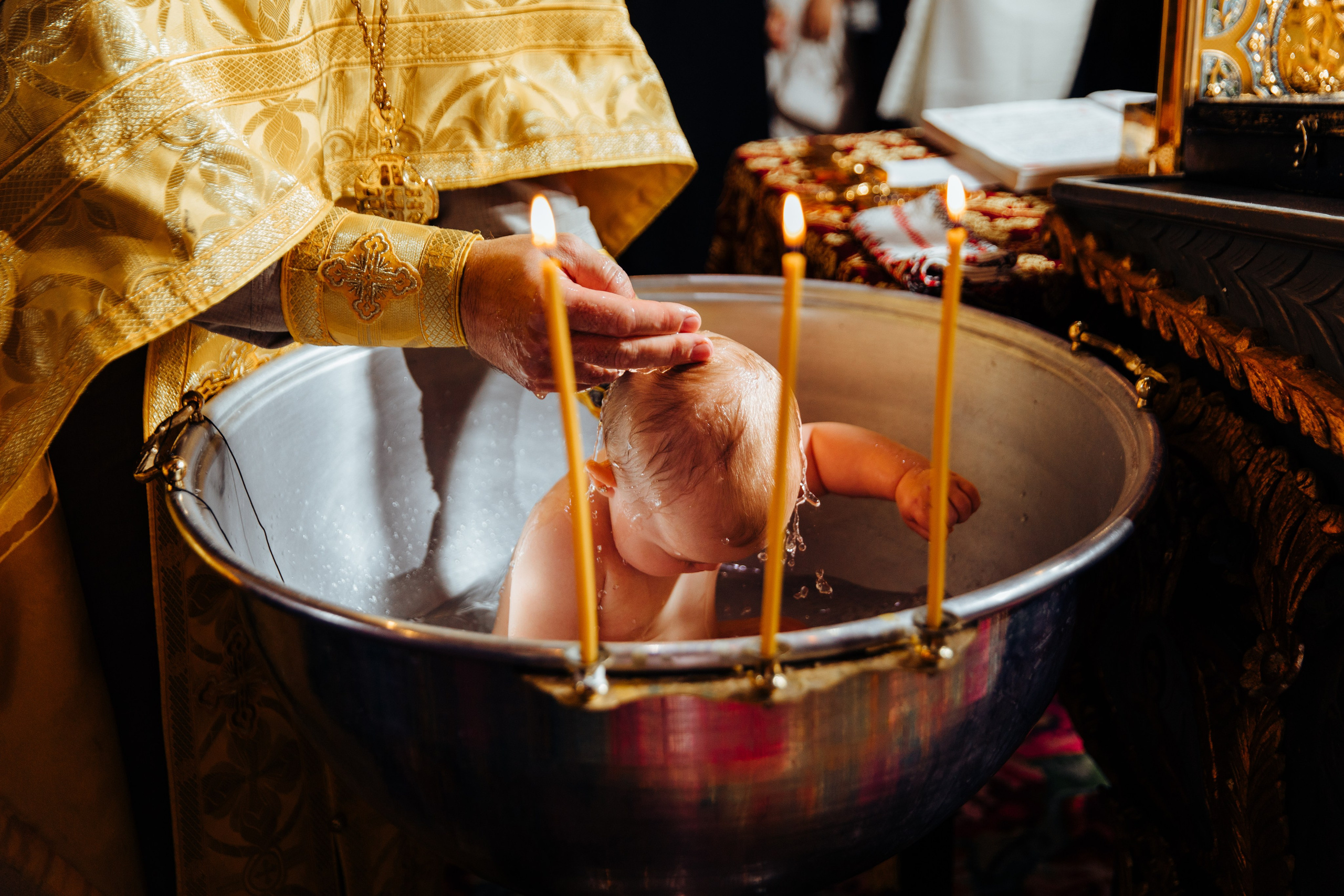 Antonia. Fotograf de nuntă și evenimente private!