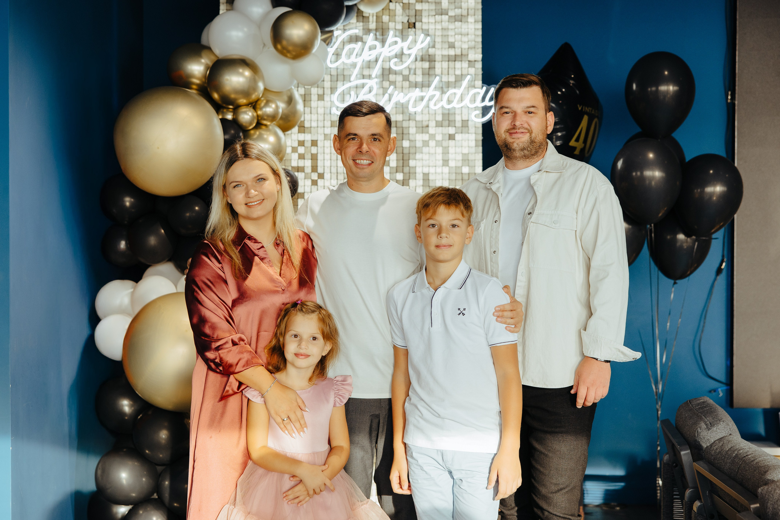 Oleg 40 ani. Fotograf de nuntă și evenimente private!