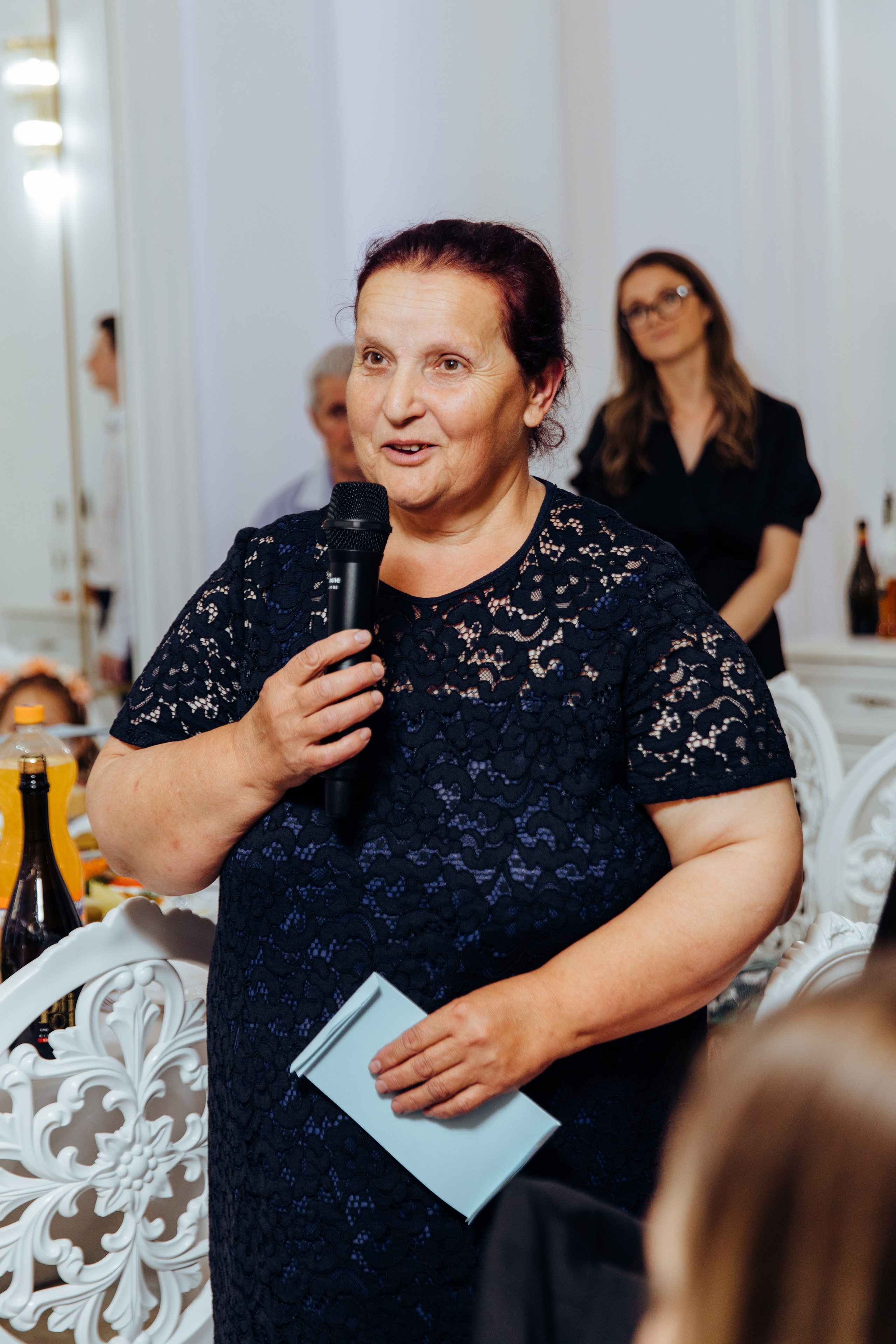 Ionel-Alessandro. Fotograf de nuntă și evenimente private!