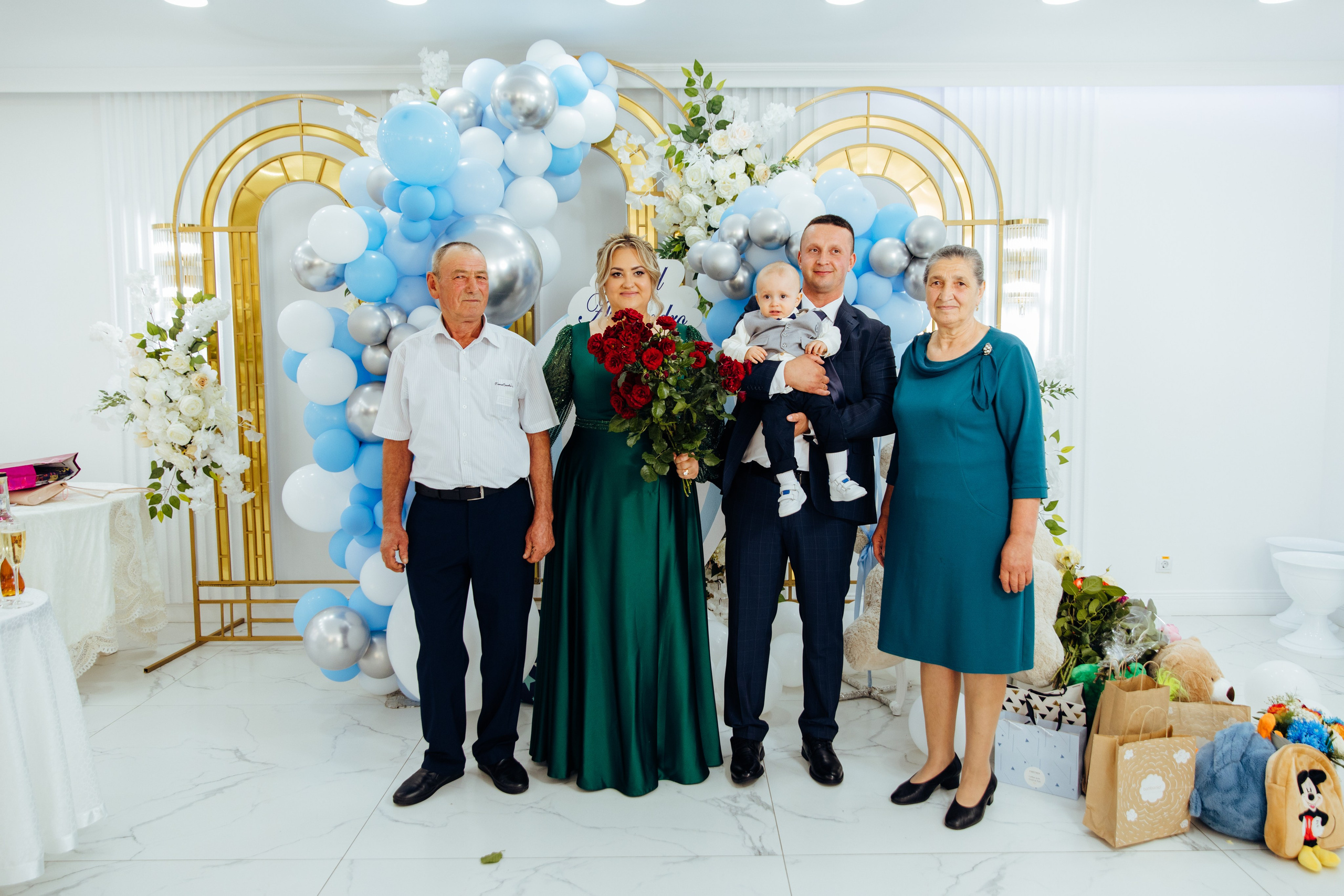 Ionel-Alessandro. Fotograf de nuntă și evenimente private!