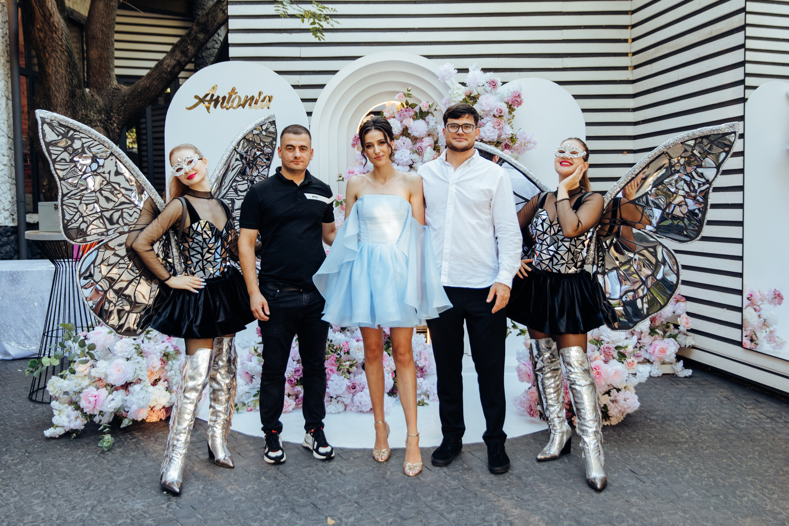 Antonia. Fotograf de nuntă și evenimente private!