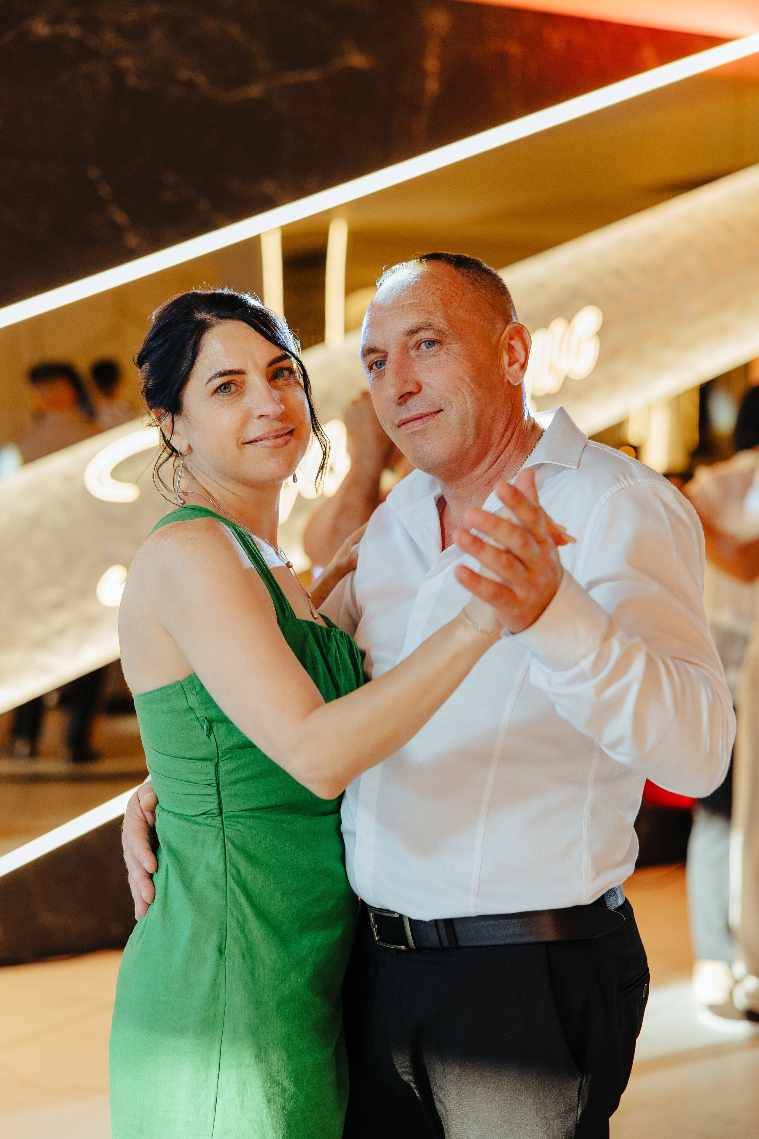 Delia. Fotograf de nuntă și evenimente private!