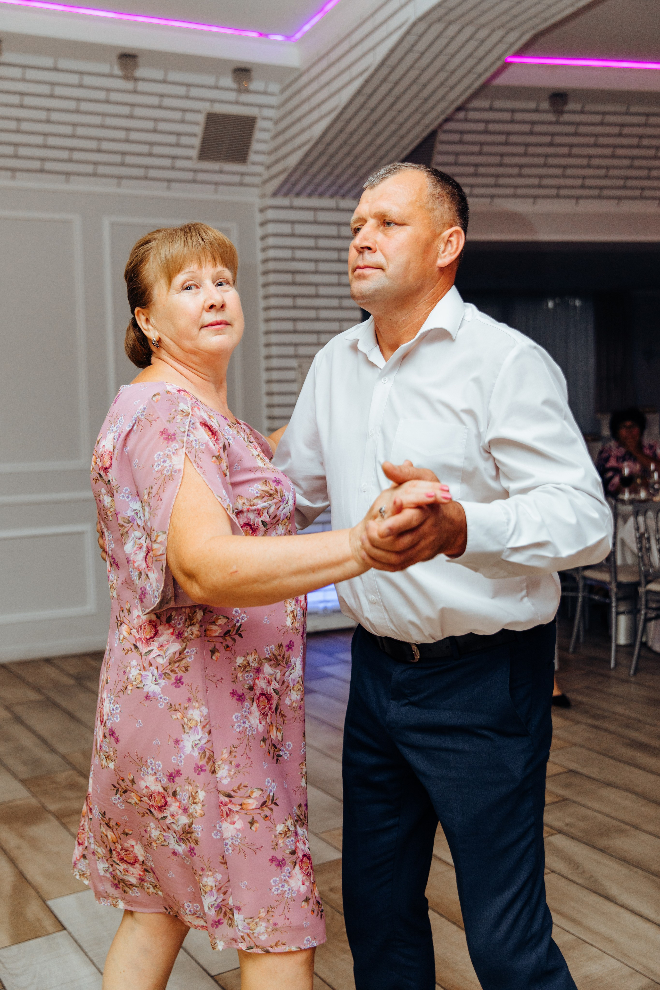 Antonia. Fotograf de nuntă și evenimente private!