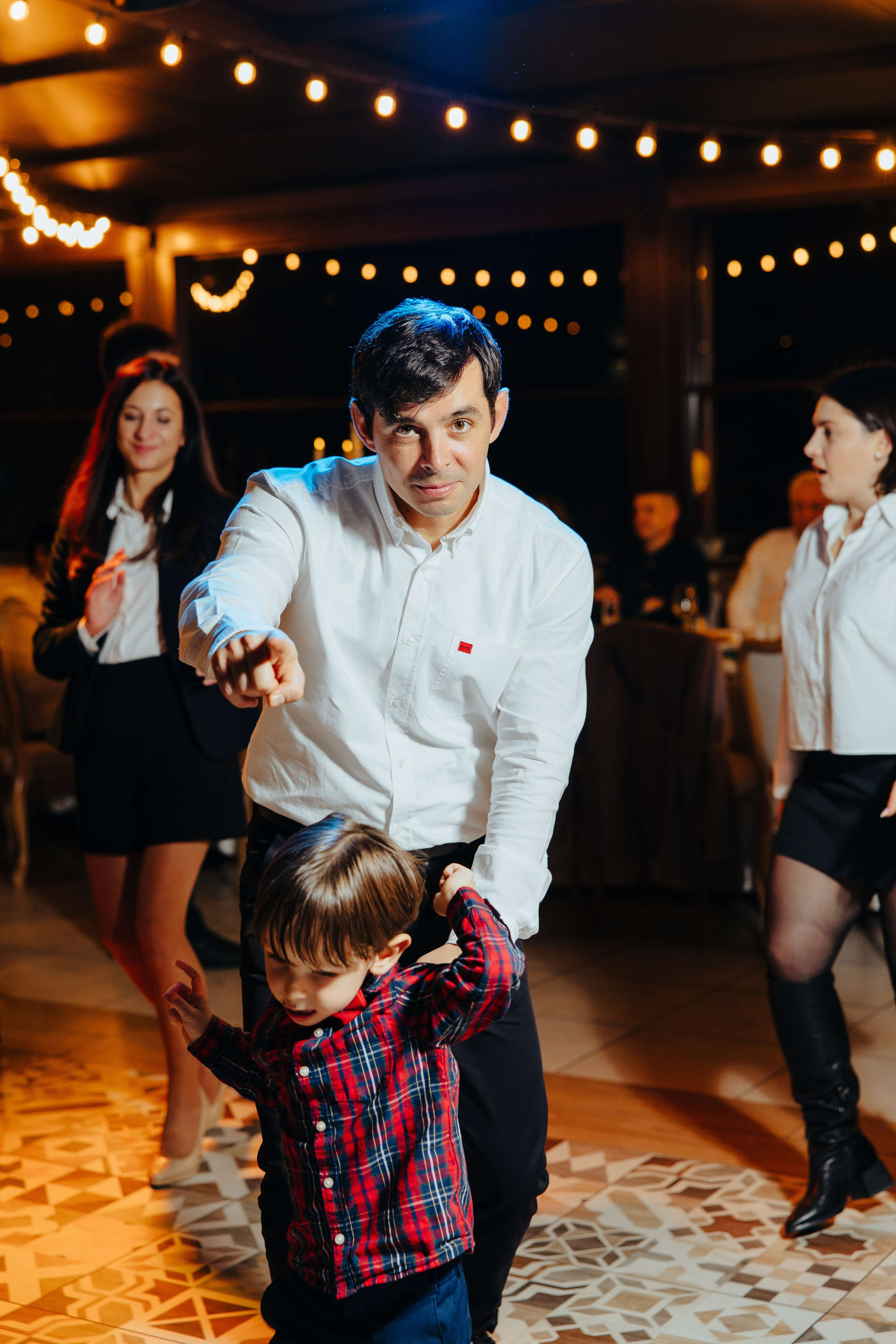 Sergiu 40 ani. Fotograf de nuntă și evenimente private!