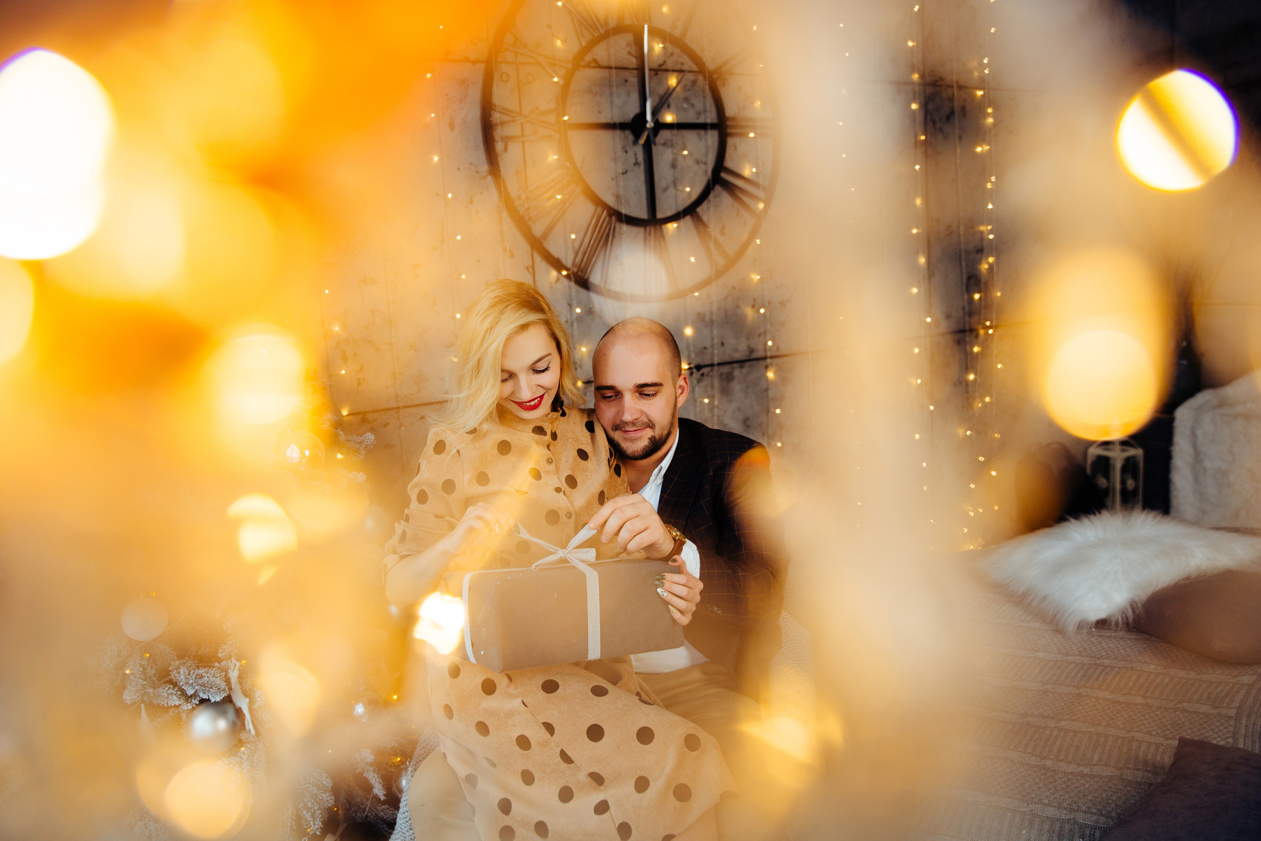 Magia sarbātorilor. Fotograf de nuntă și evenimente private!