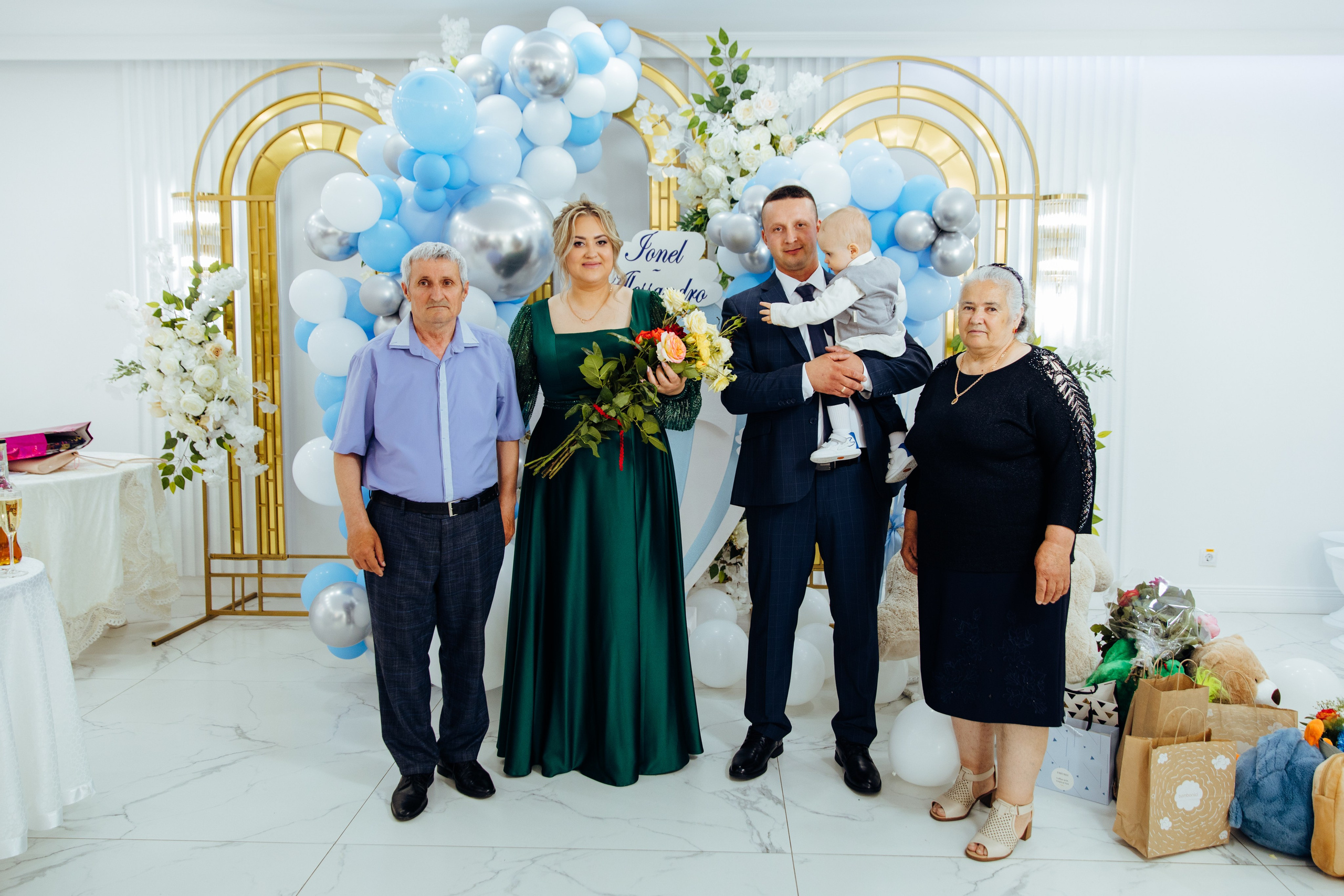 Ionel-Alessandro. Fotograf de nuntă și evenimente private!