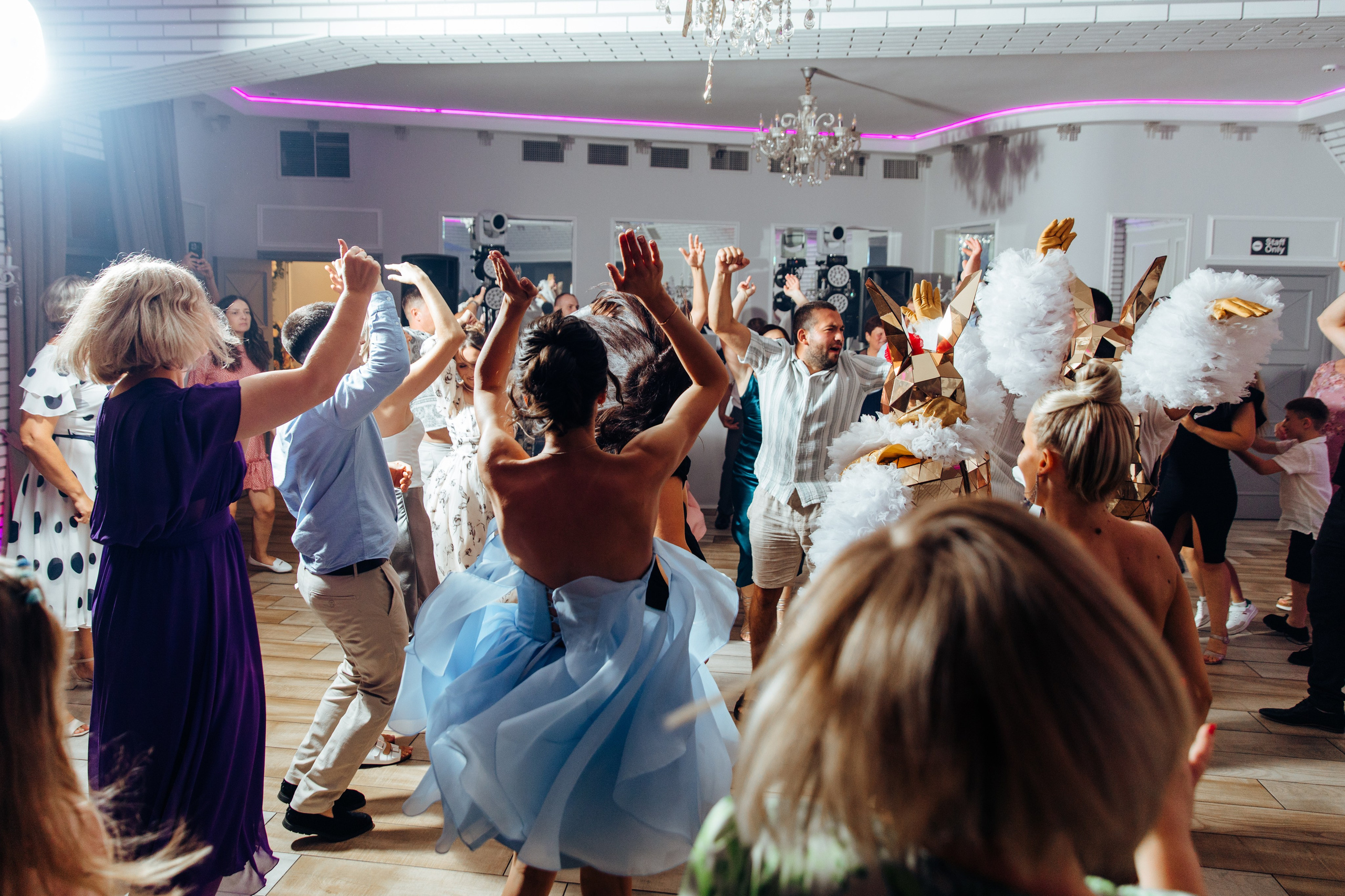 Antonia. Fotograf de nuntă și evenimente private!