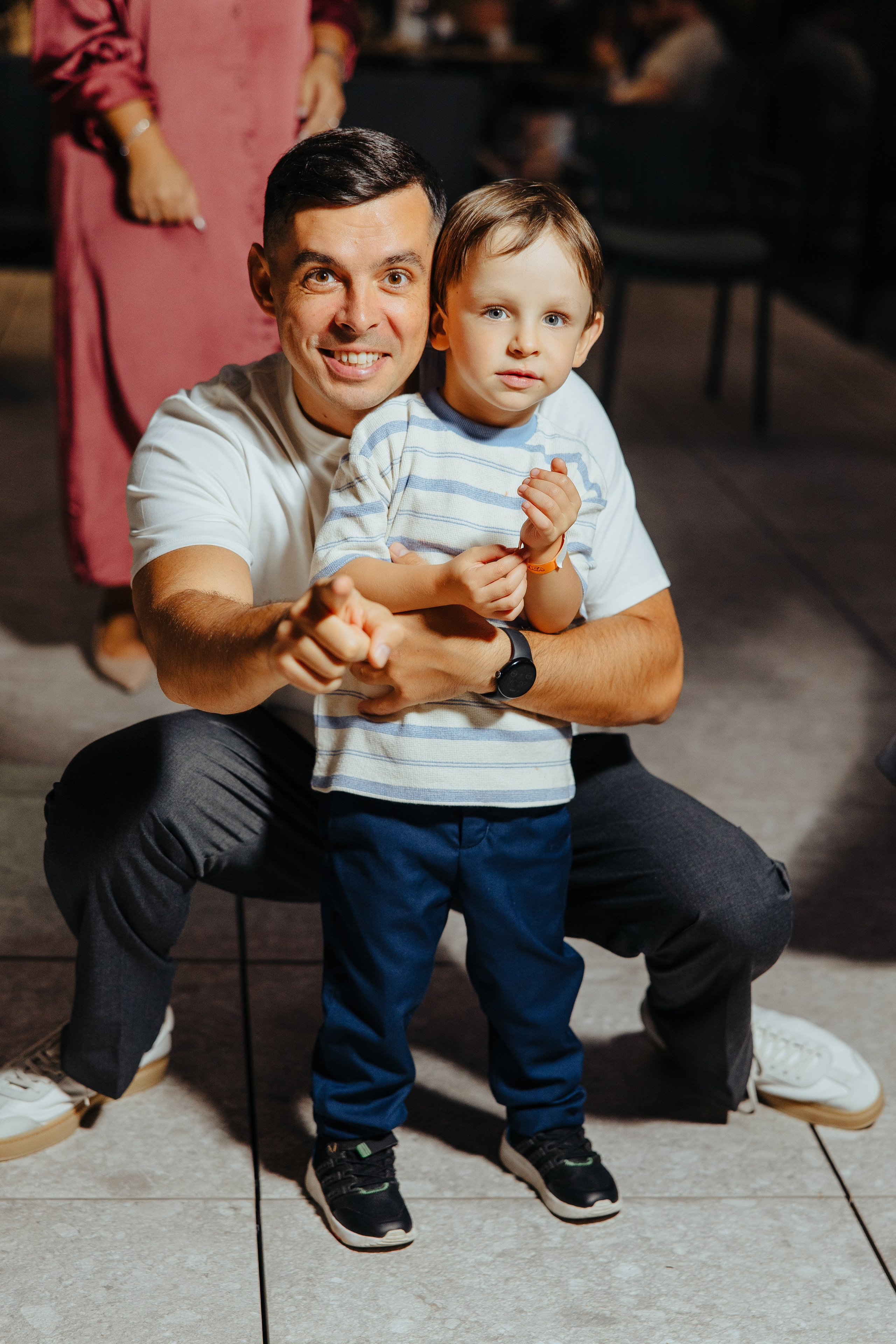 Oleg 40 ani. Fotograf de nuntă și evenimente private!