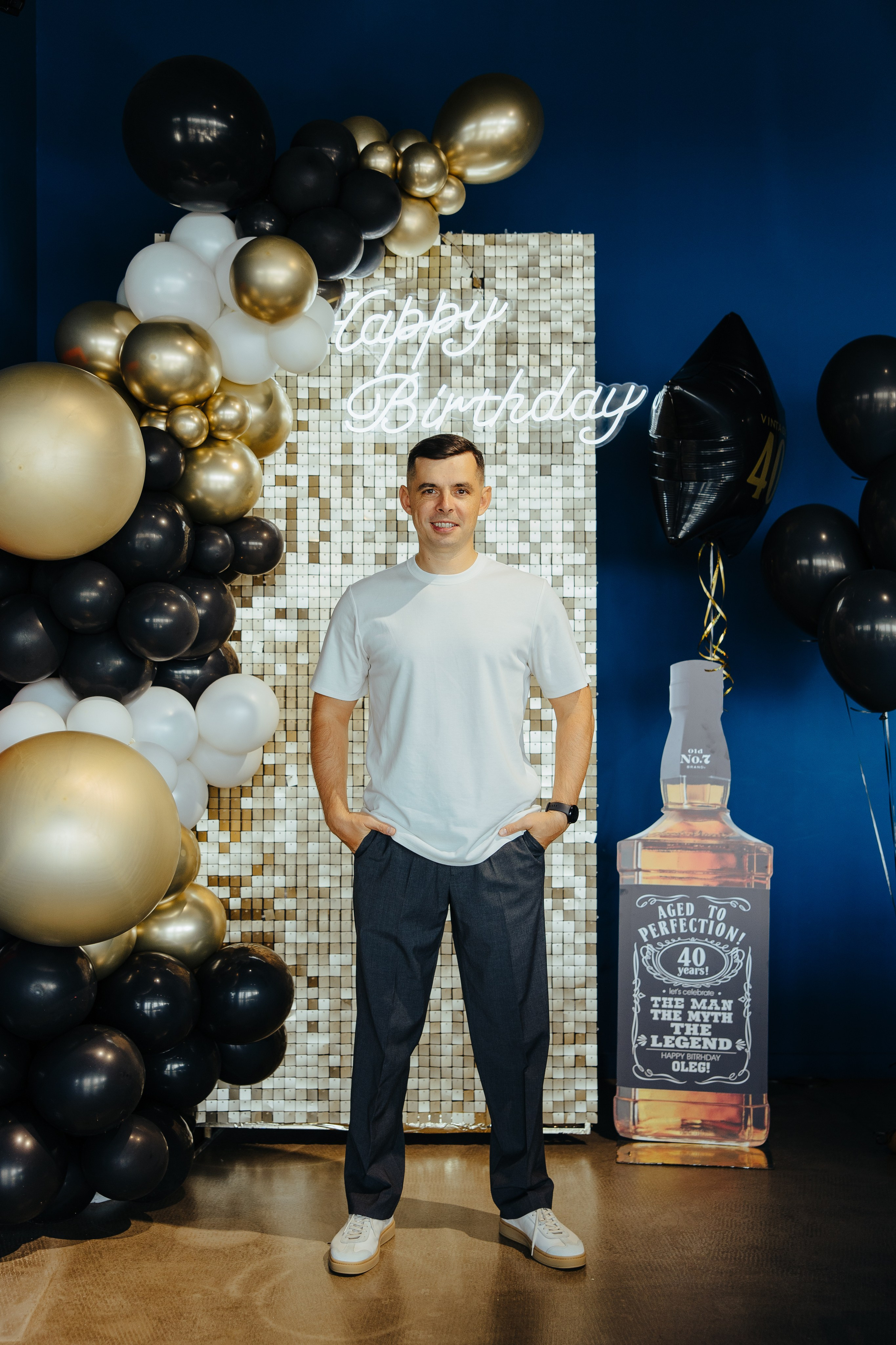 Oleg 40 ani. Fotograf de nuntă și evenimente private!