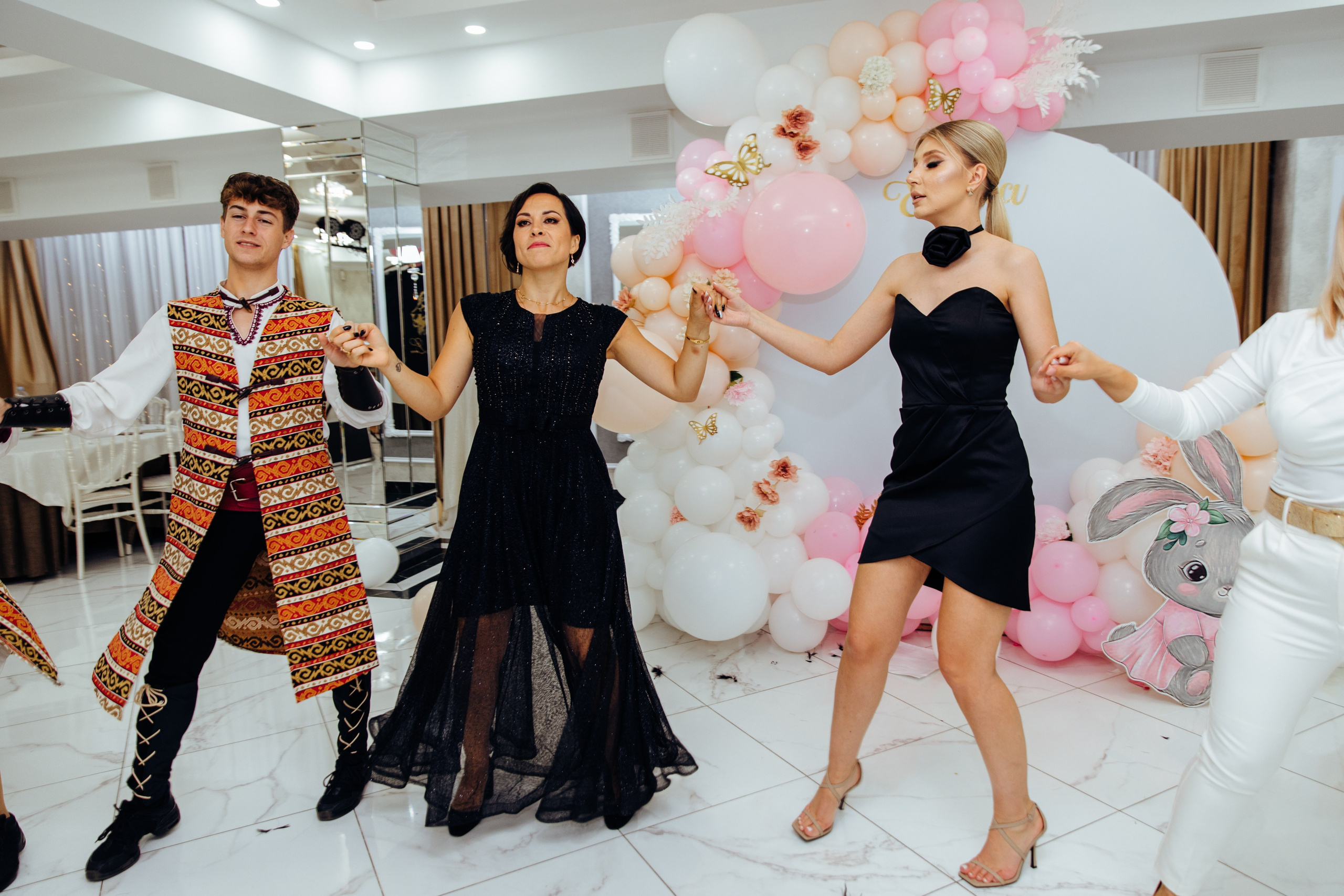 Emma. Fotograf de nuntă și evenimente private!