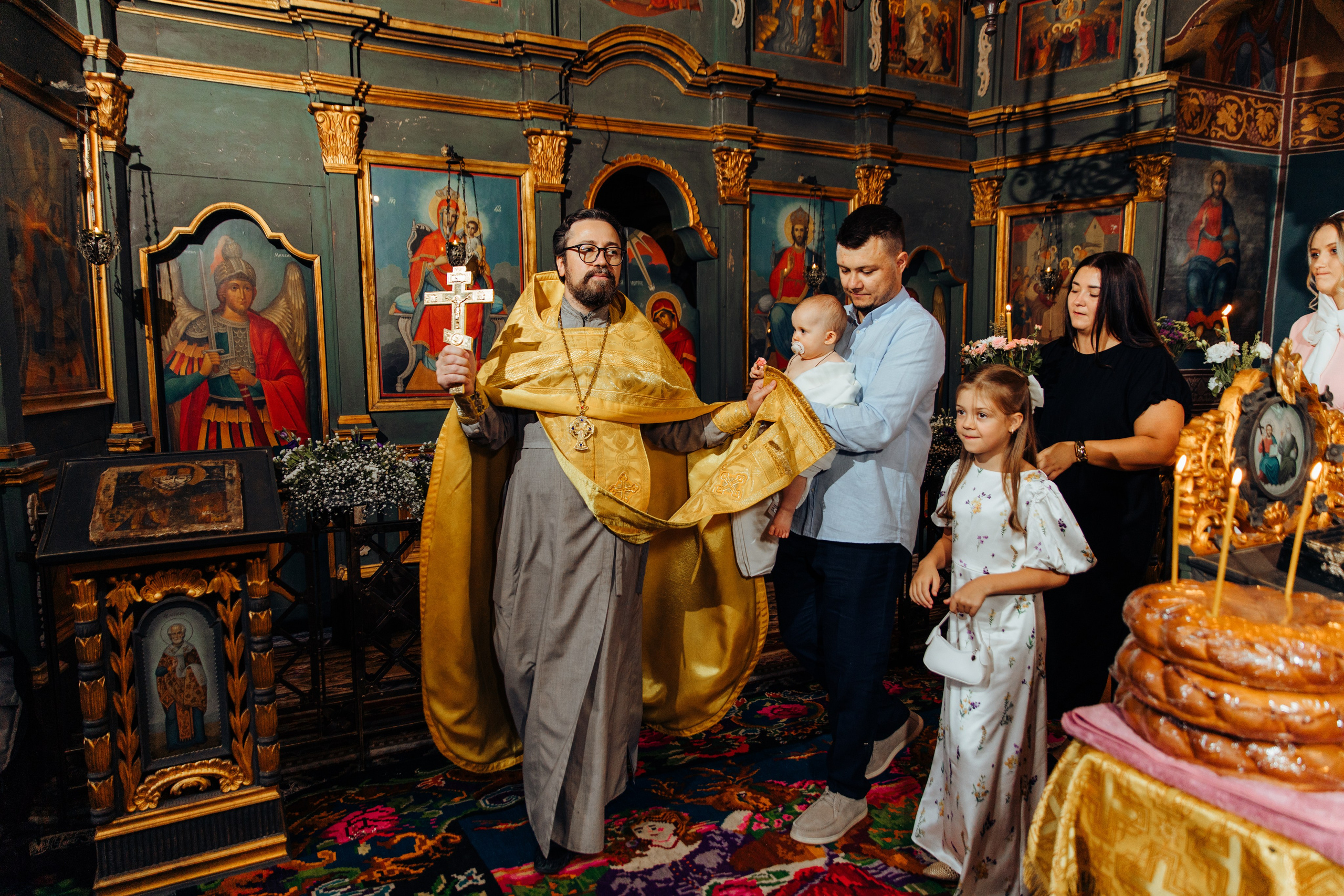 Antonia. Fotograf de nuntă și evenimente private!