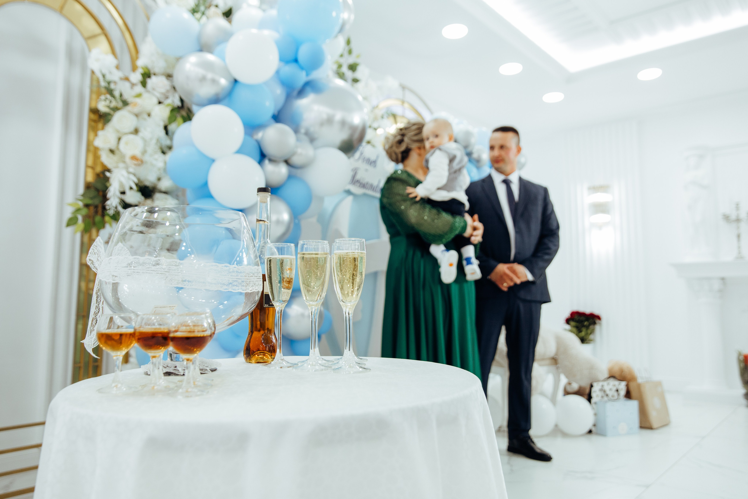 Ionel-Alessandro. Fotograf de nuntă și evenimente private!