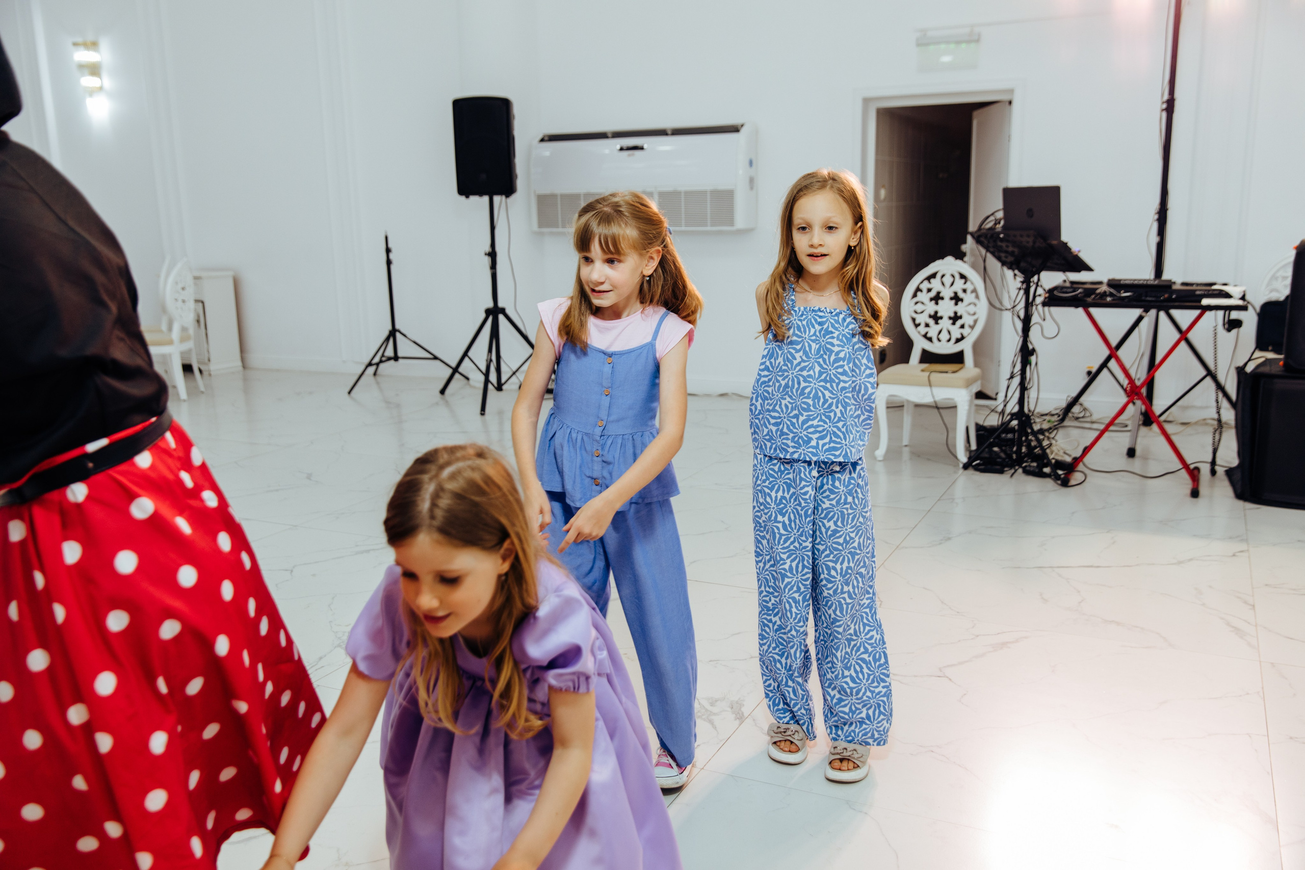 Ionel-Alessandro. Fotograf de nuntă și evenimente private!