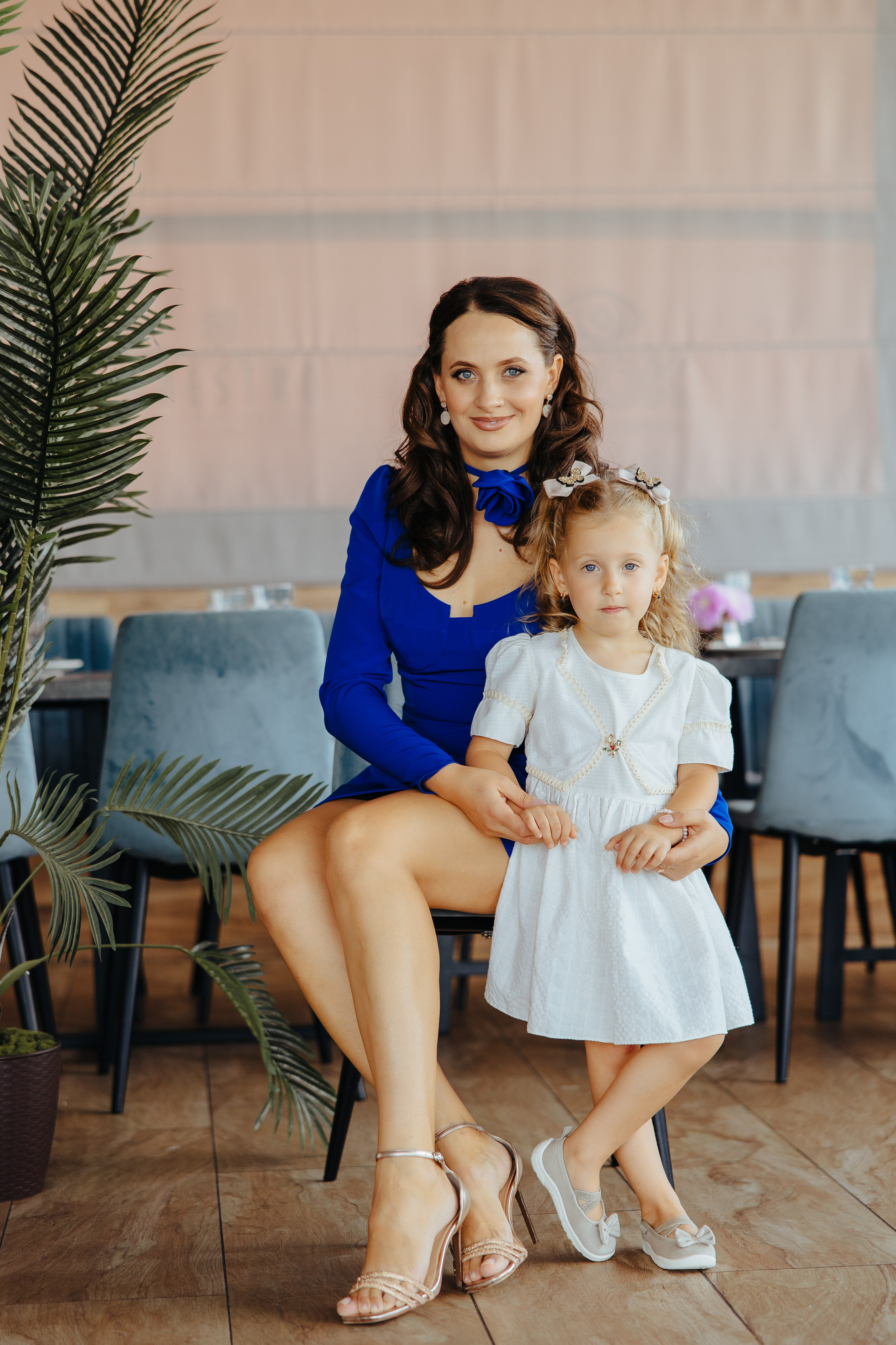 Nicoleta. Fotograf de nuntă și evenimente private!